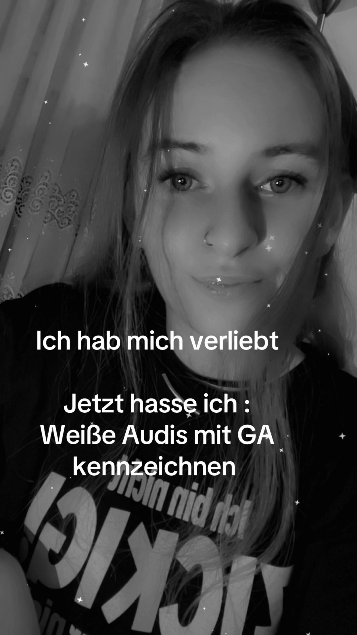 @x_tattoo_girl_23_x