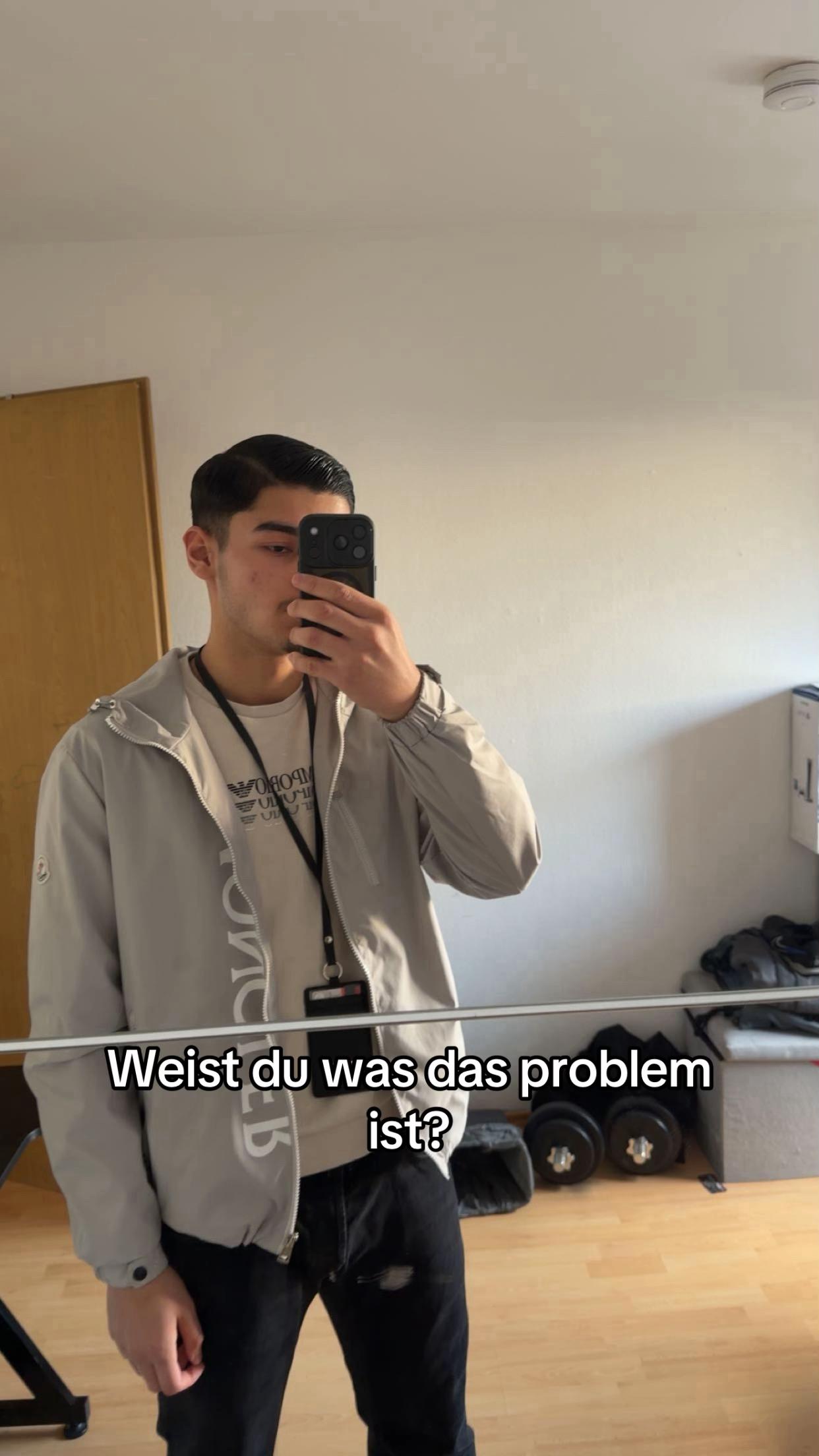 @82aki