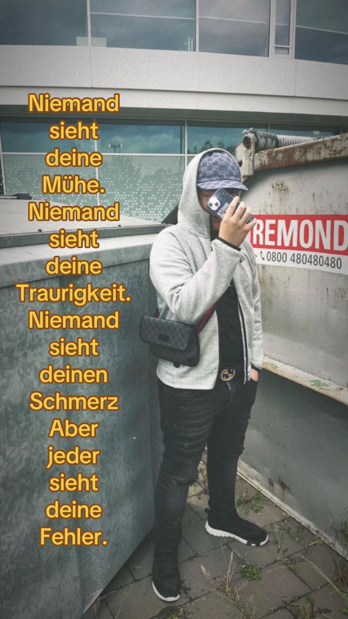@𝐆