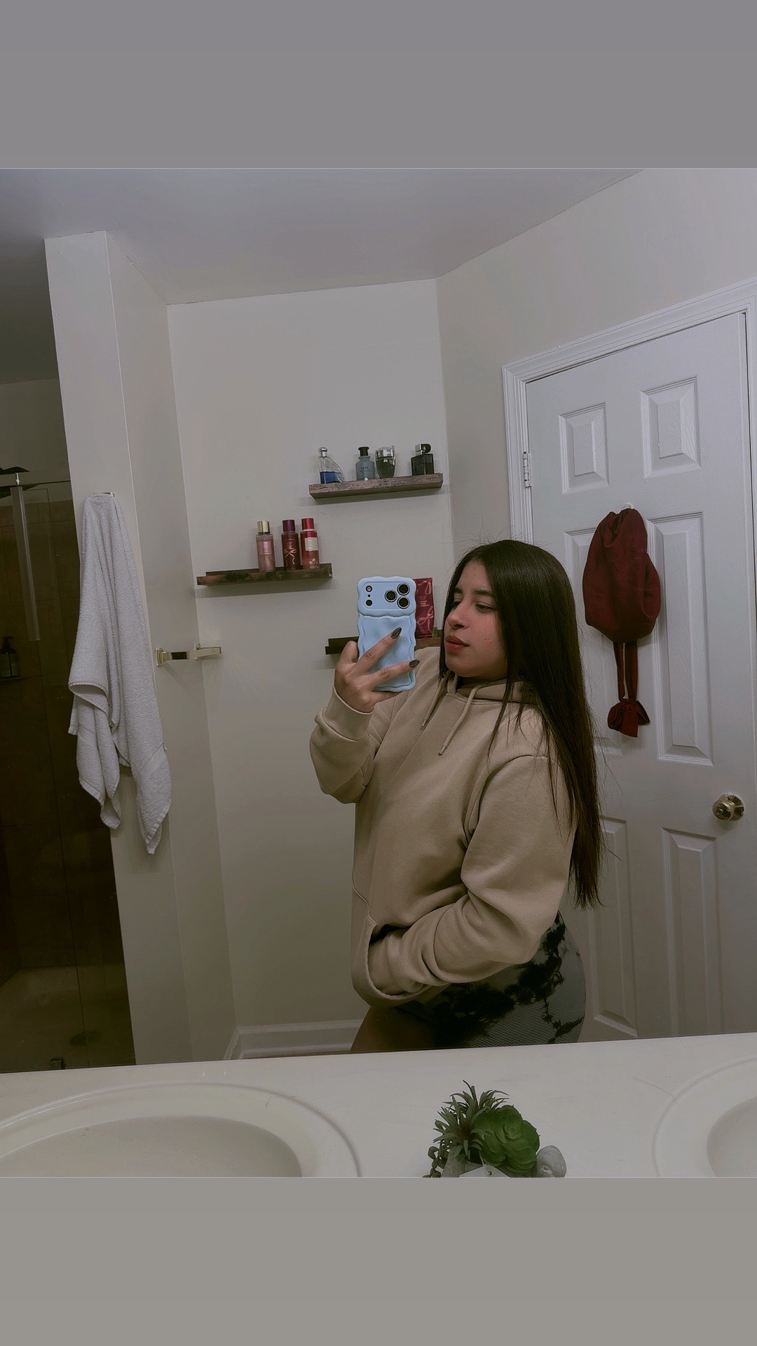 @Annyvlqz