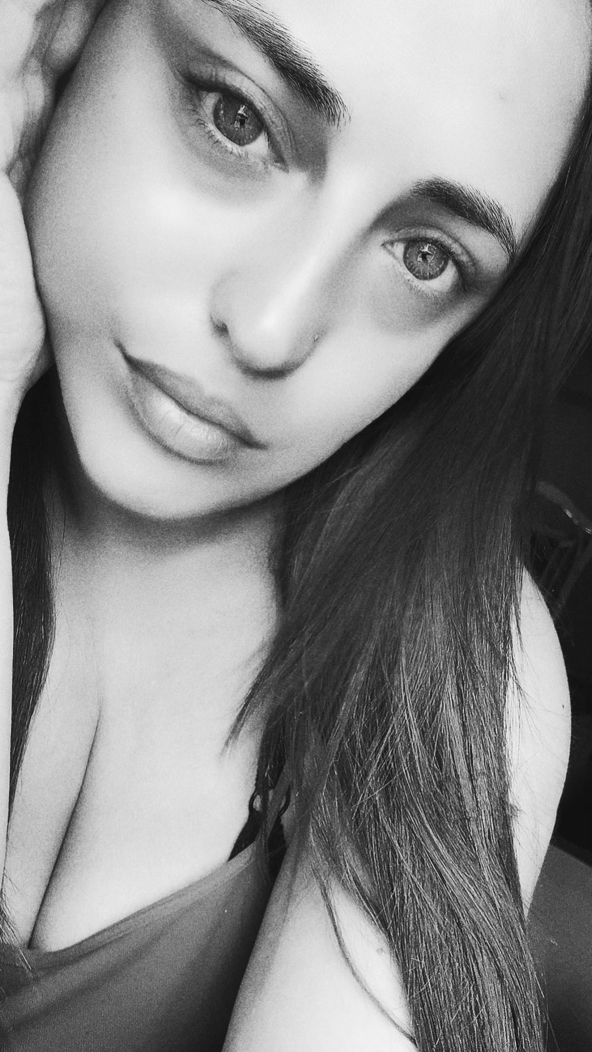 @🌻𝑌𝑙𝑒🌻