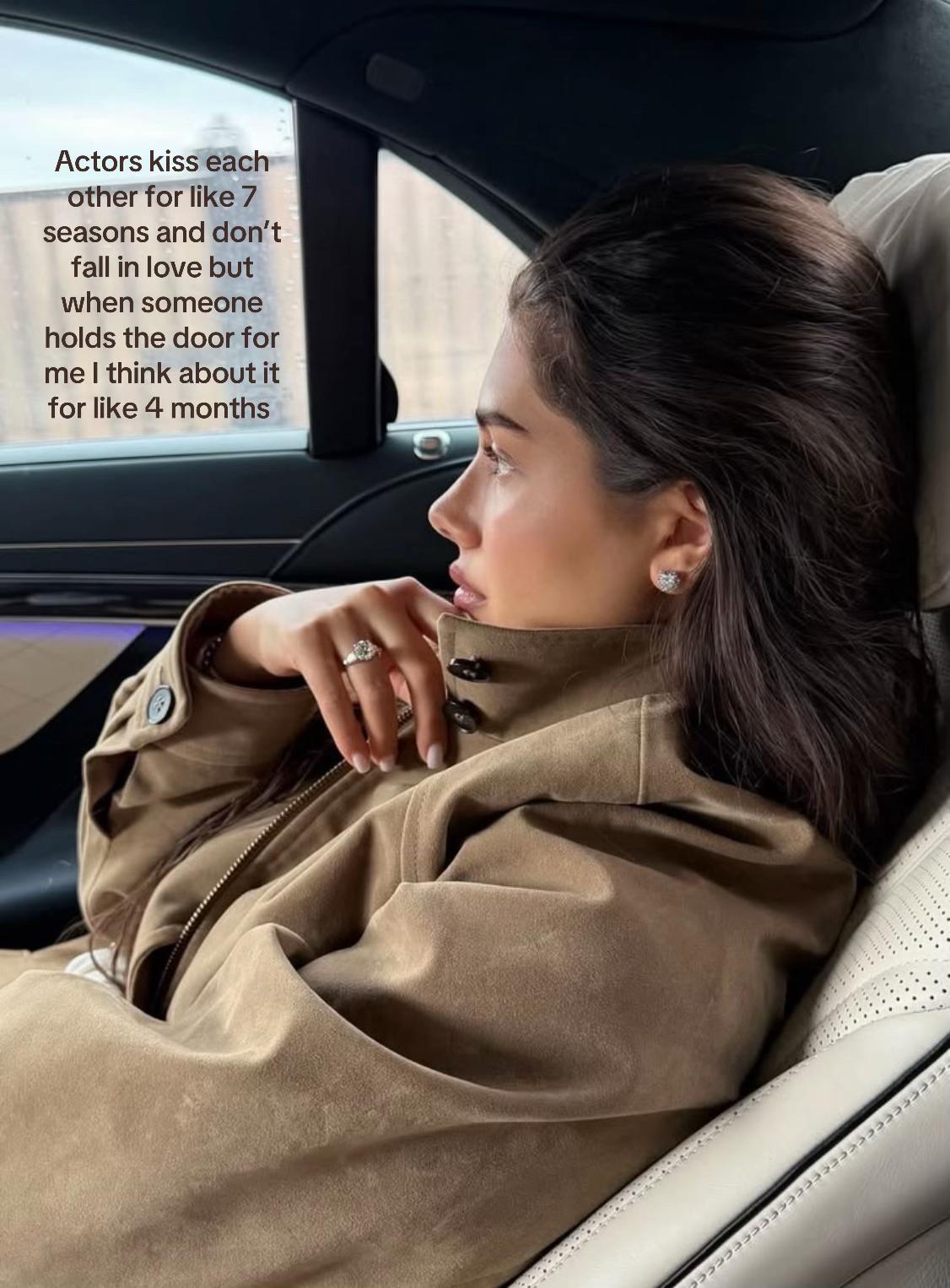 @ℒ𝒾𝒶𝓃𝓎𝓃𝒶