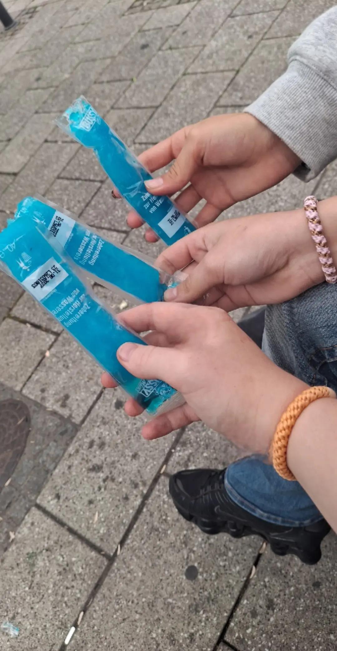 @๐ก๐ธ๐ซ๐ฒ๐ทโต