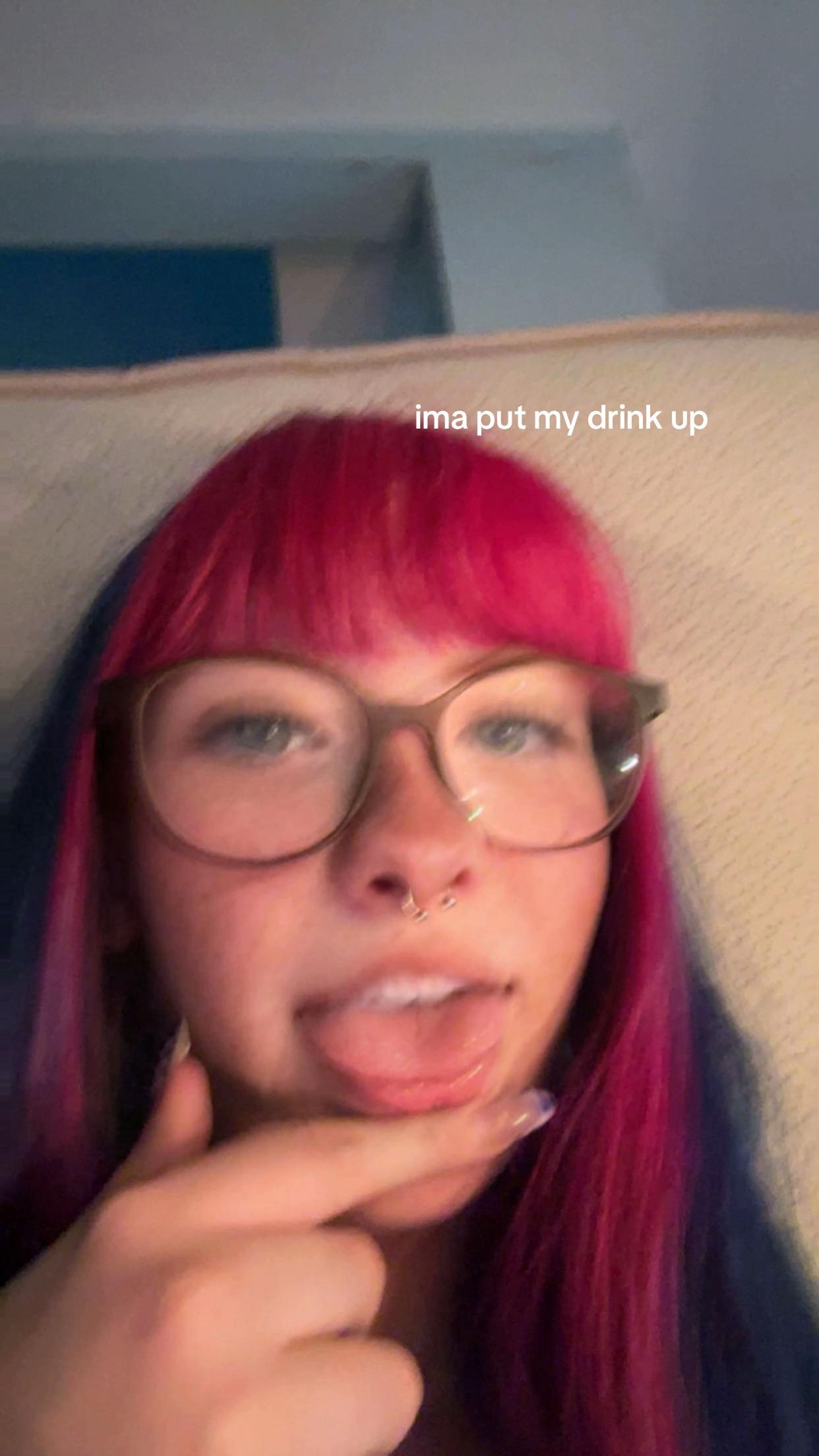 @️