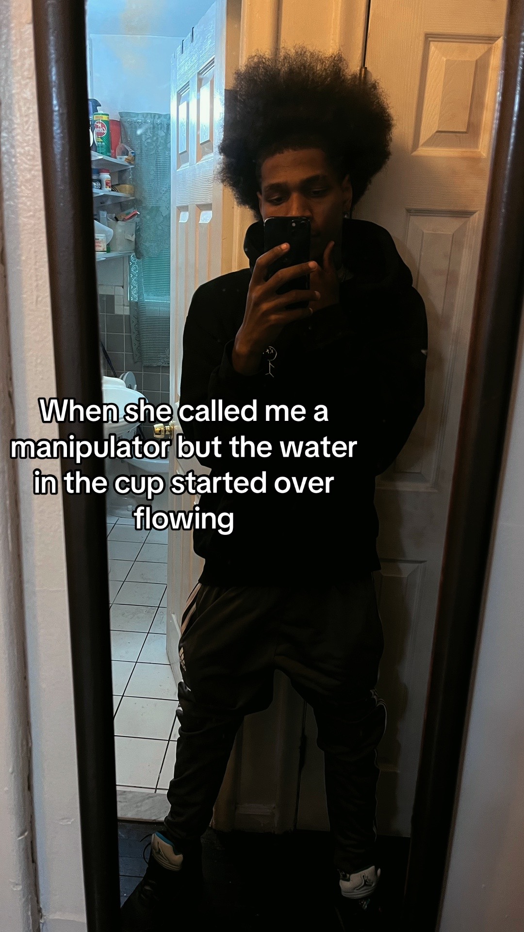 @⃟