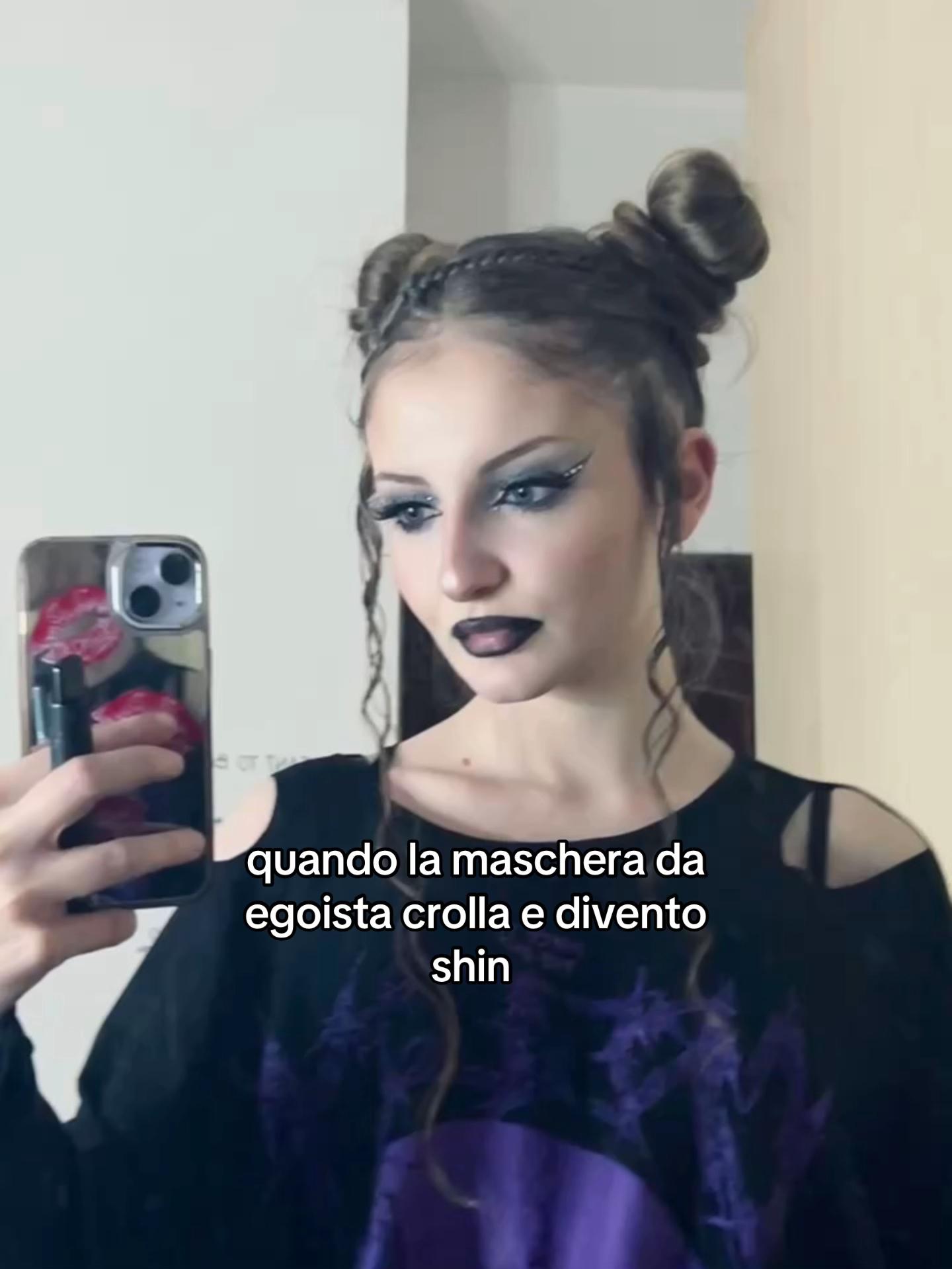 @Cris.🌙
