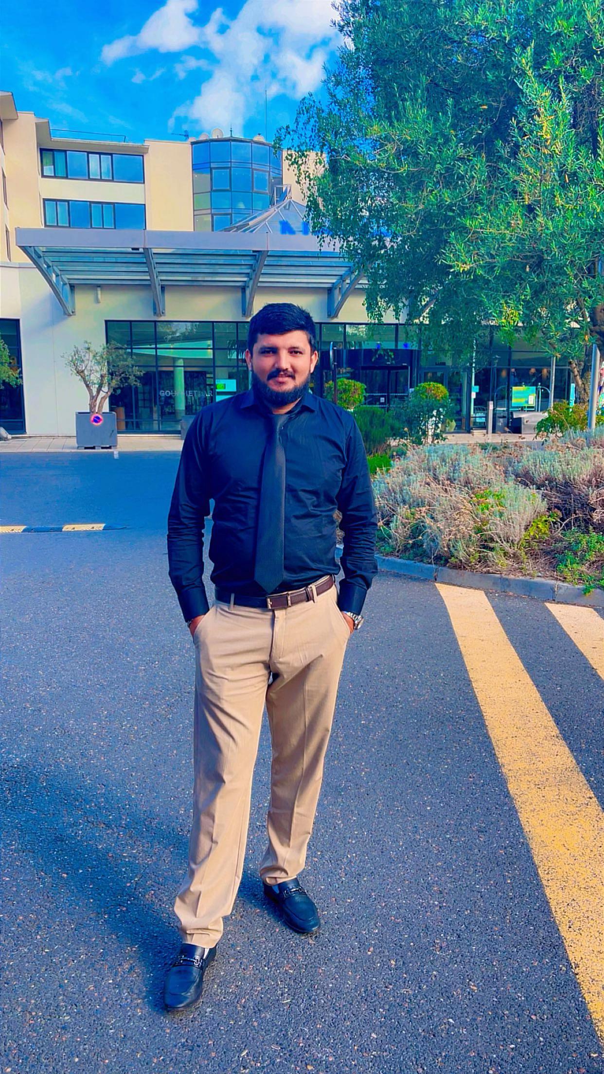 @👑 سعدی 👑