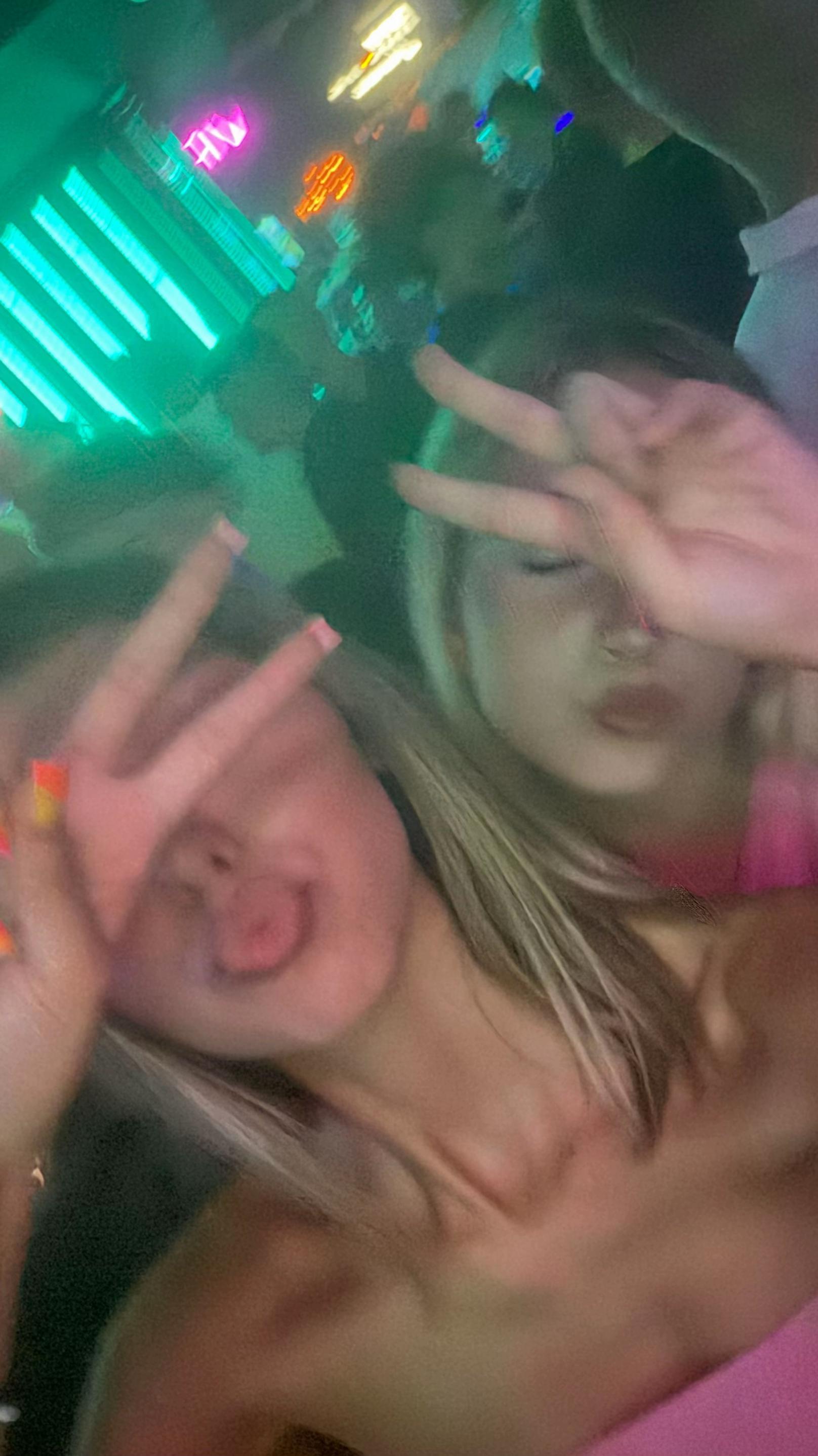 @melyyyy