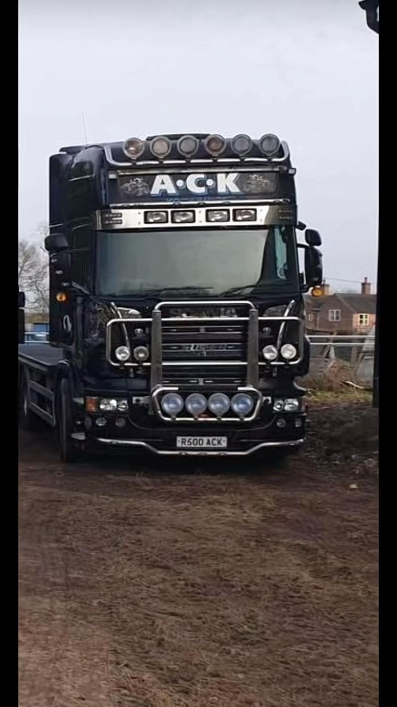 @AUSTIN_831🤠🇬🇧🏴