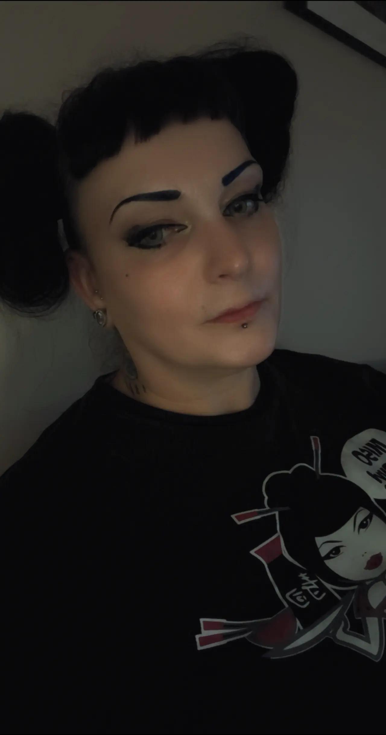 @🦇Abbey Von Stein🦇