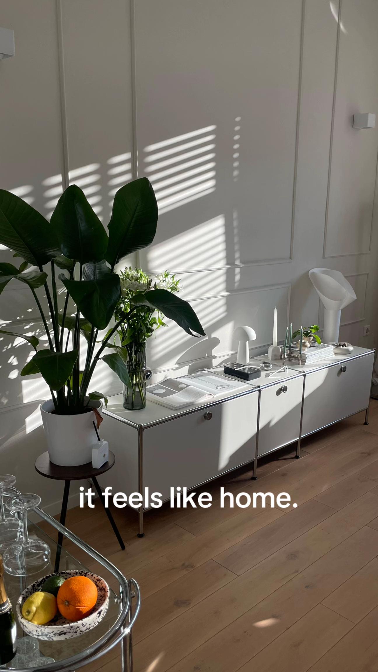 @Home by Pauline