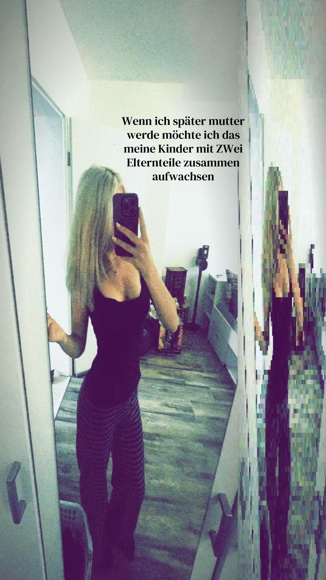 @🪩