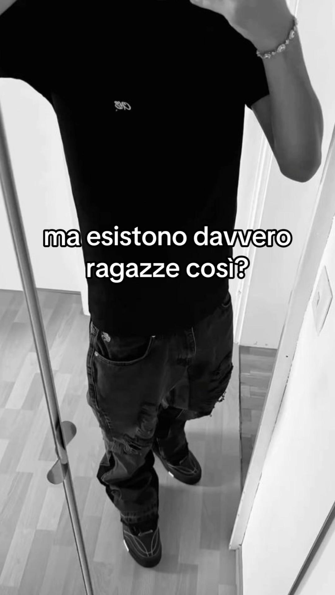 @✟