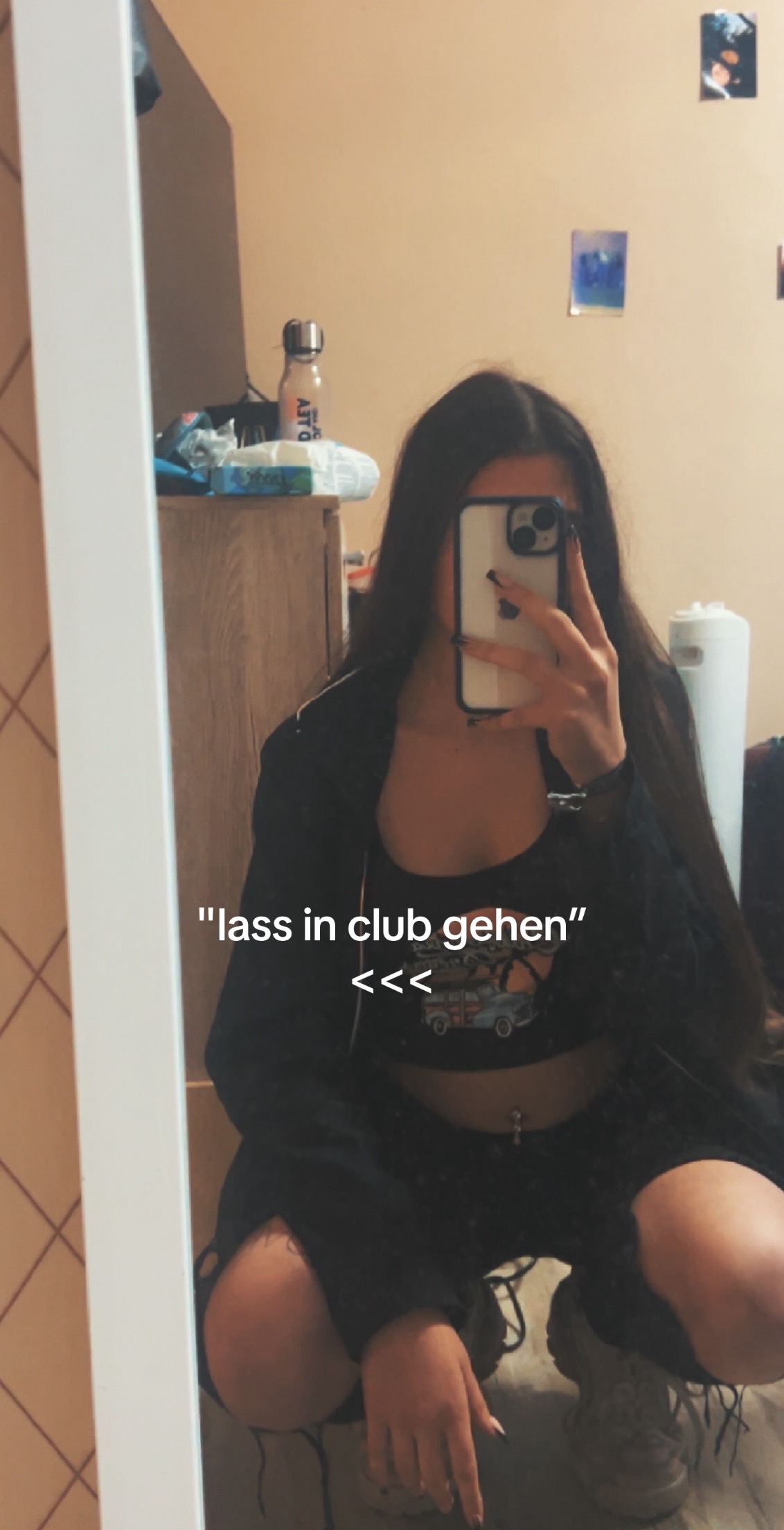 @<3