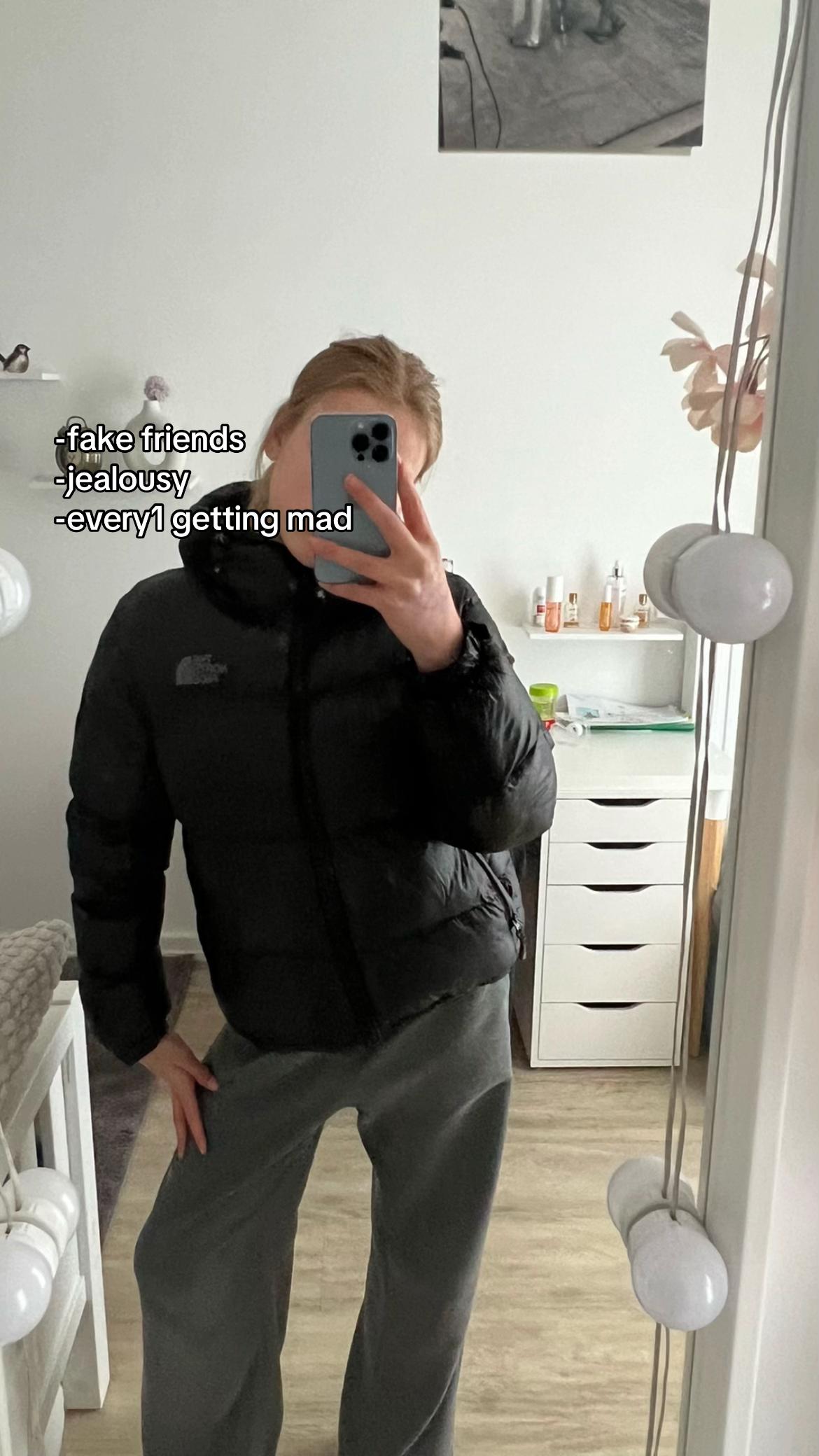 @яιяι 𖠌