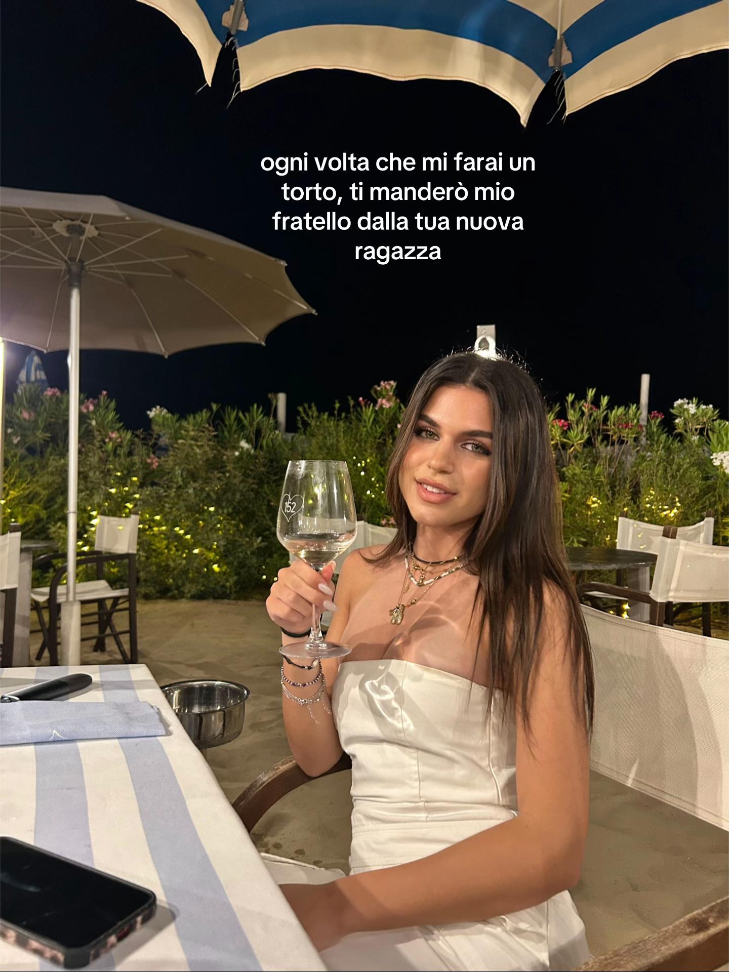 @ANNA BISERNI