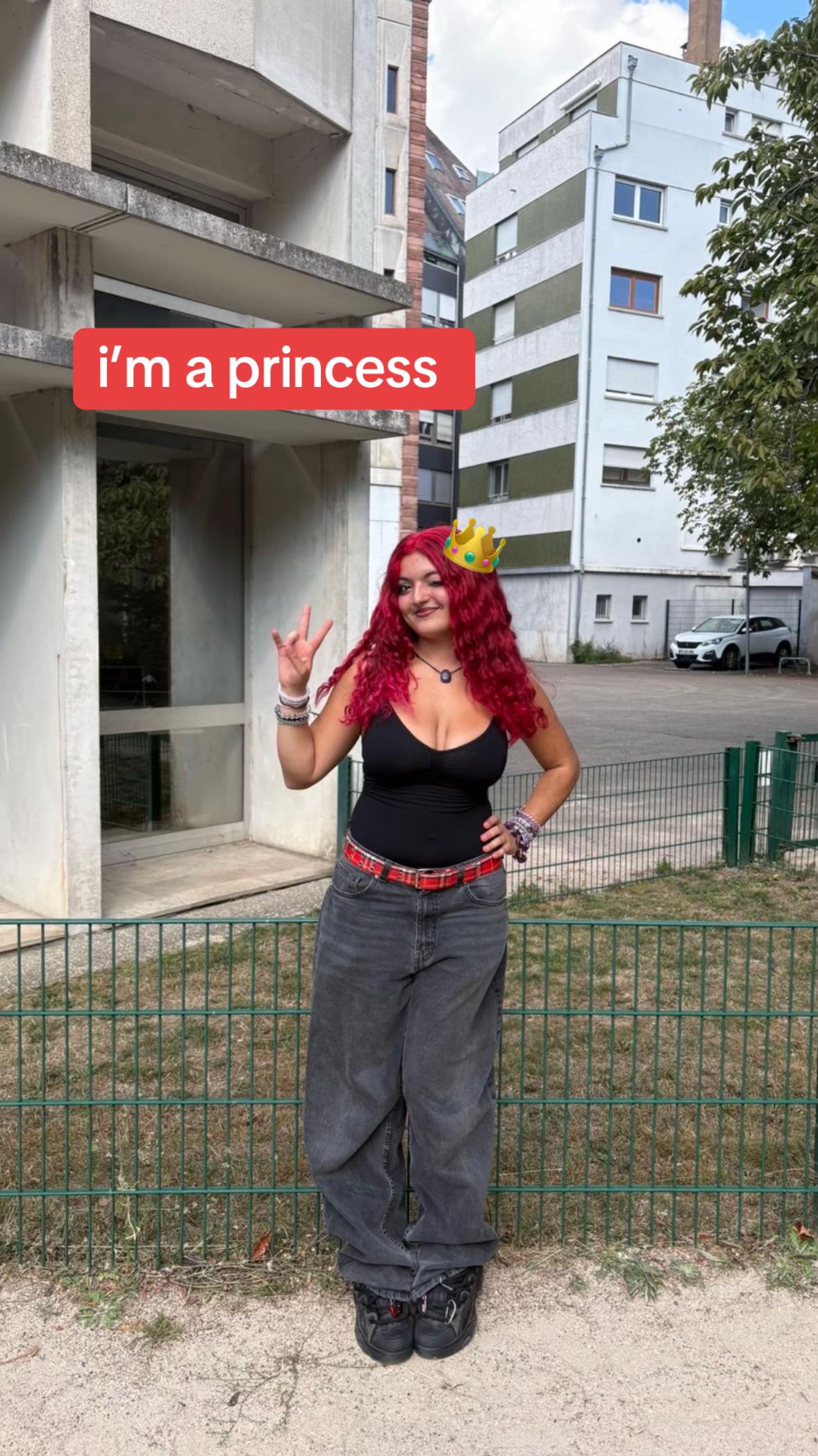 @</3
