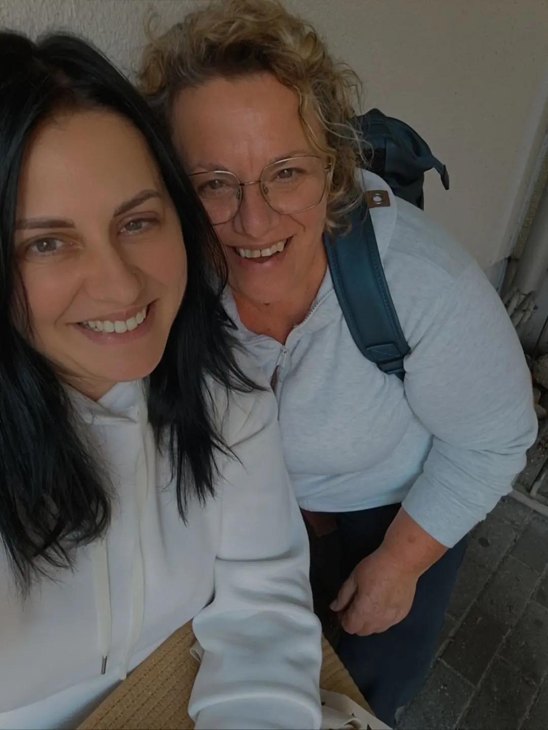@Lena❤️🇷🇴🇩🇪