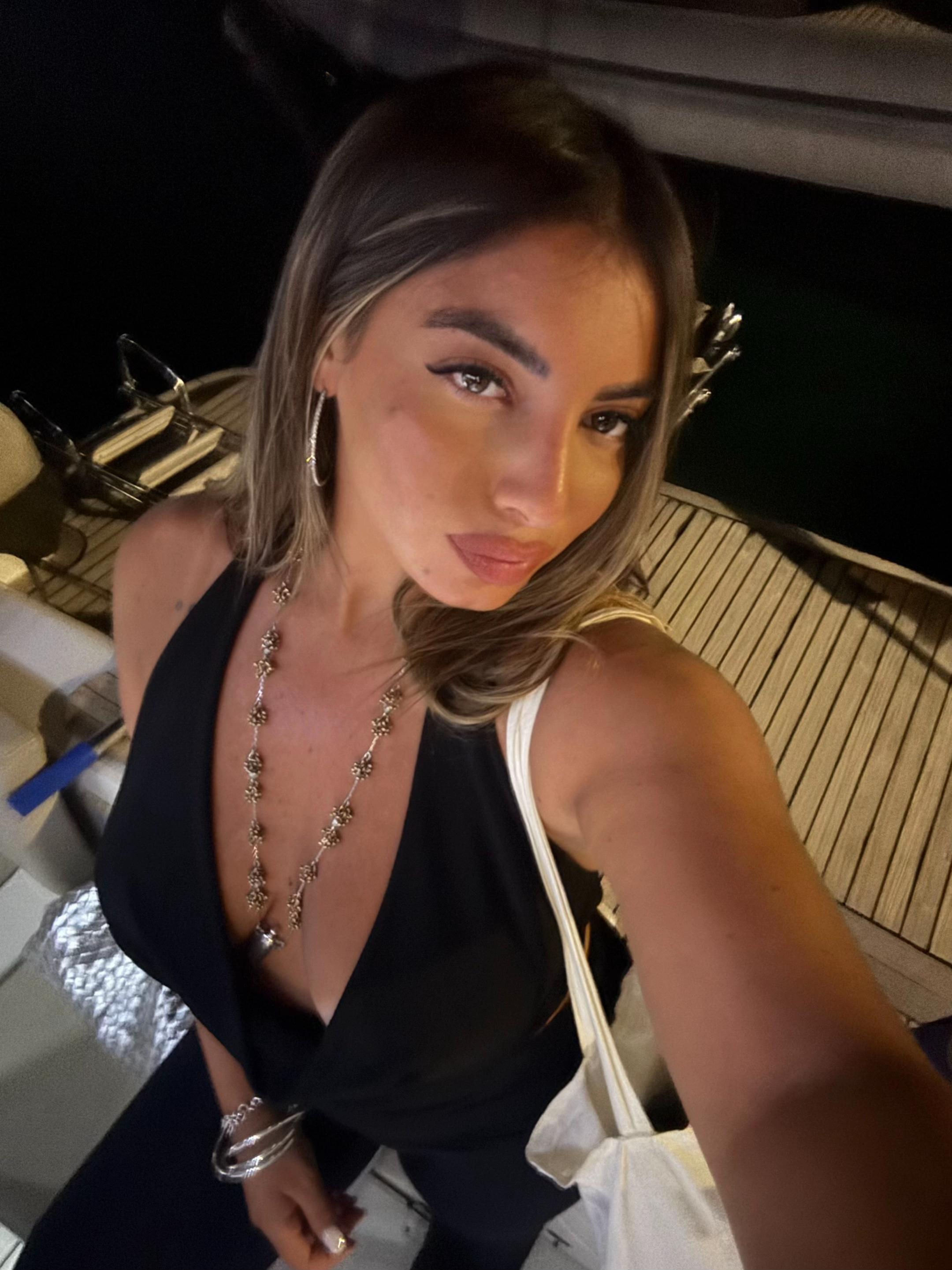 @RebeccaDagostino