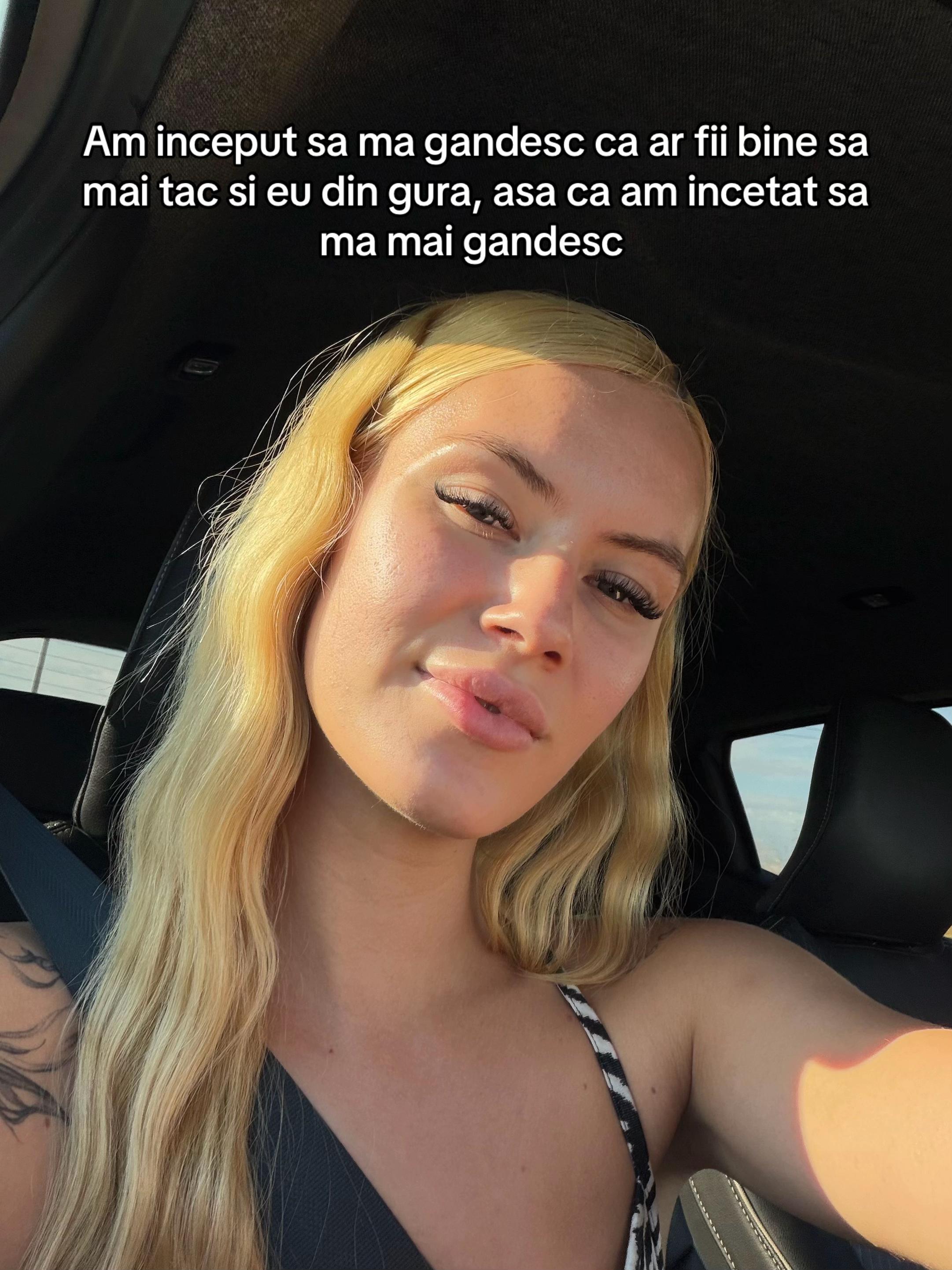 @AlexandraM12