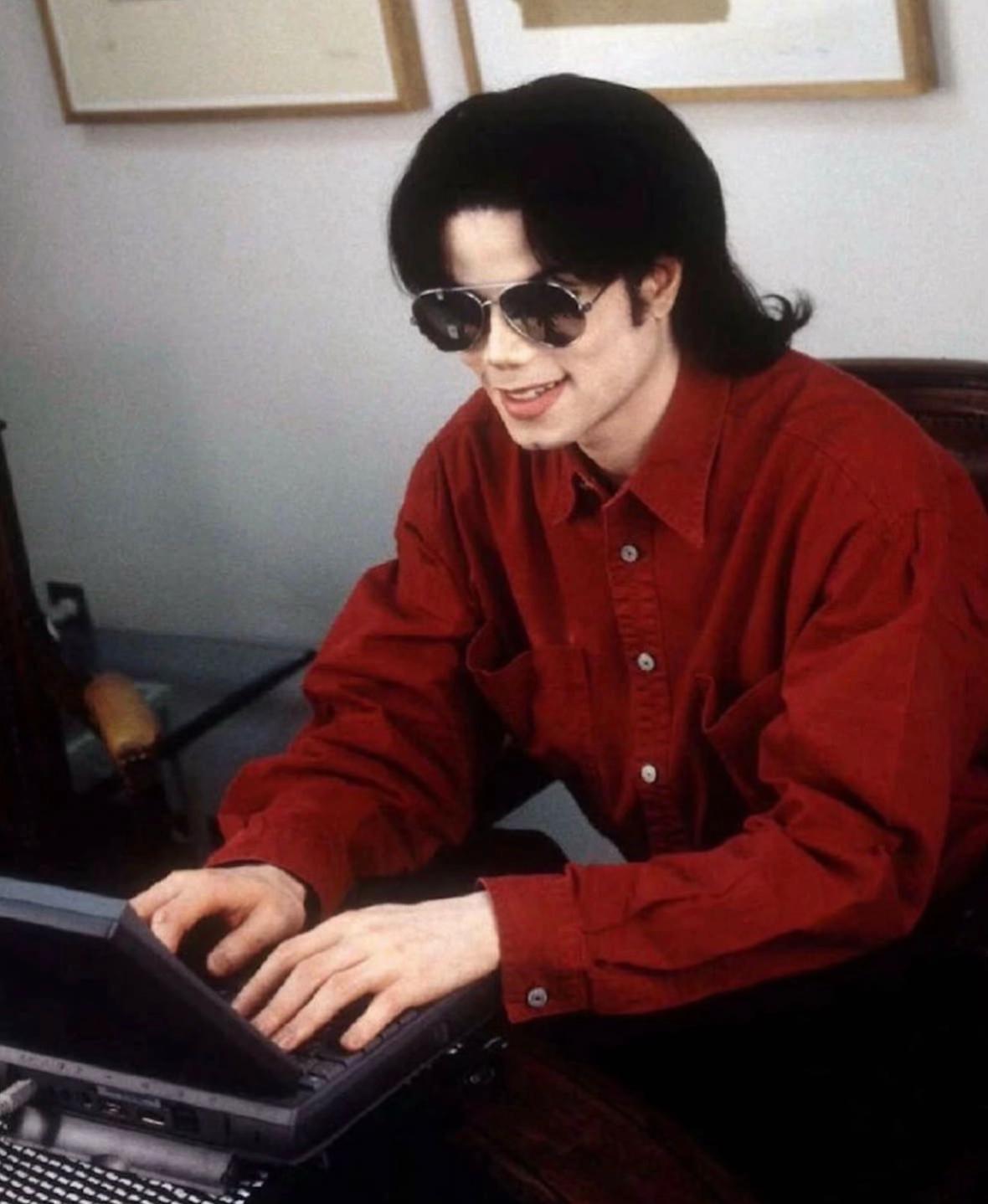 @Mj alive 777