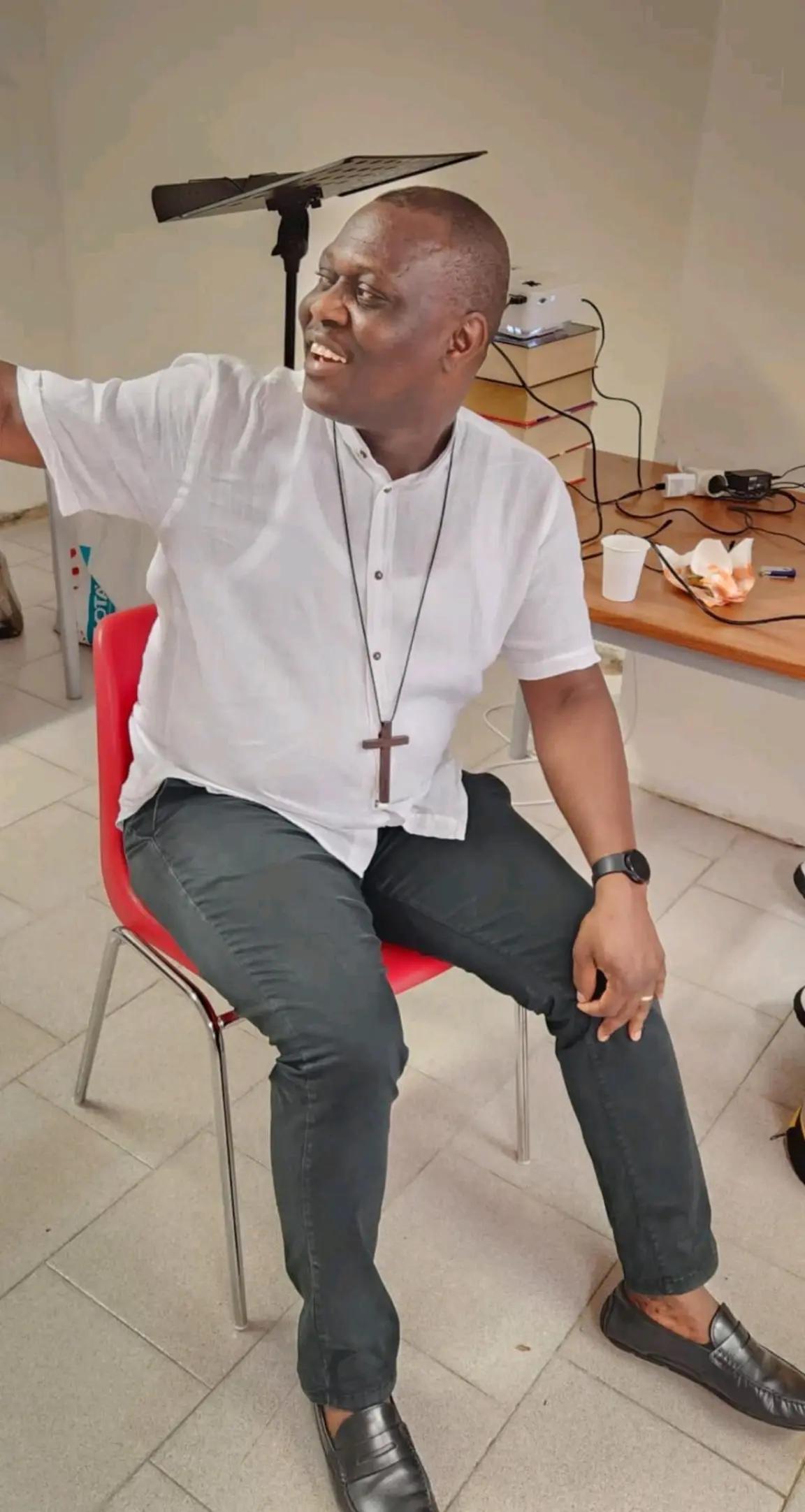 @Hellina Ablade