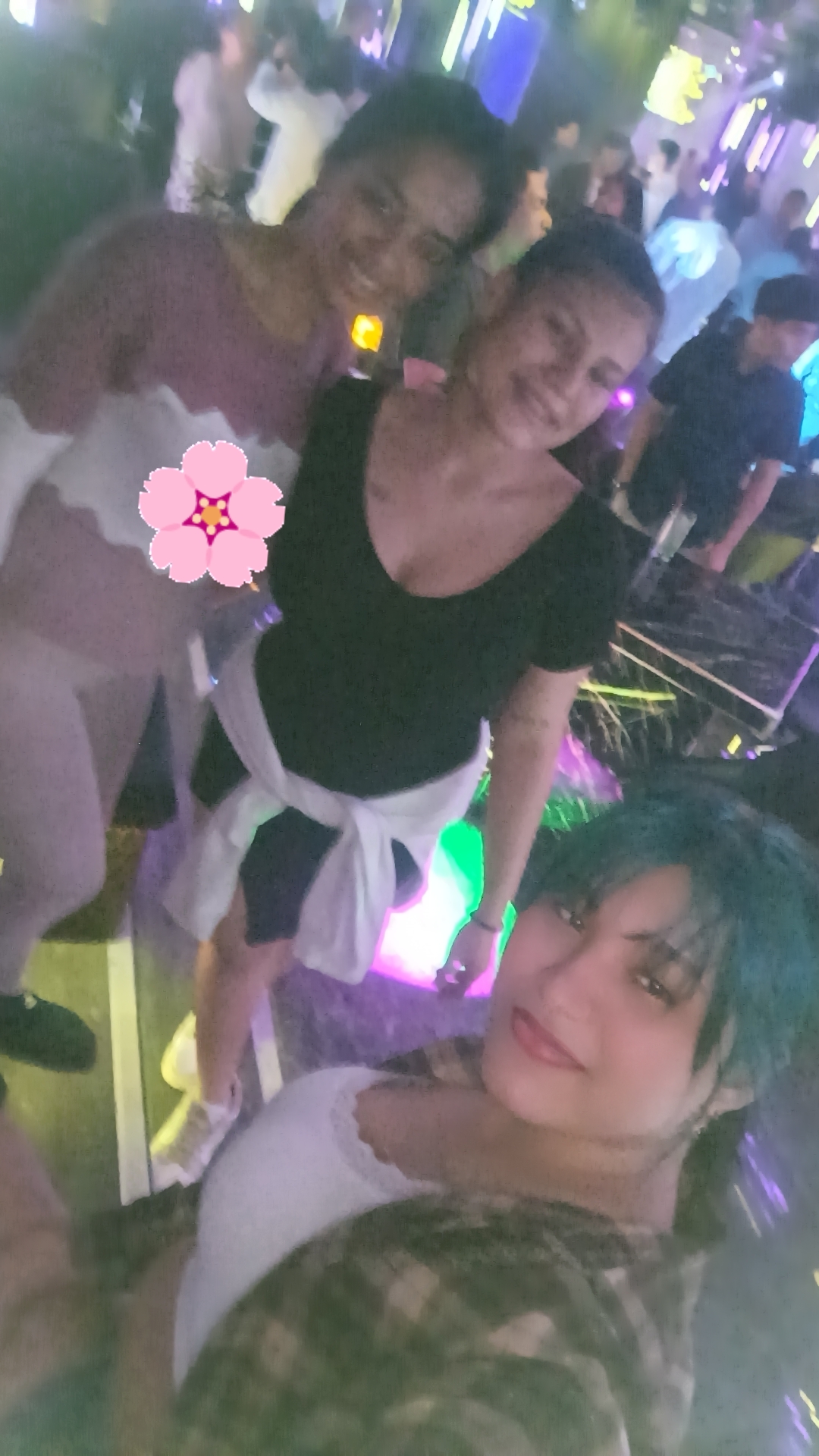 @Mónica