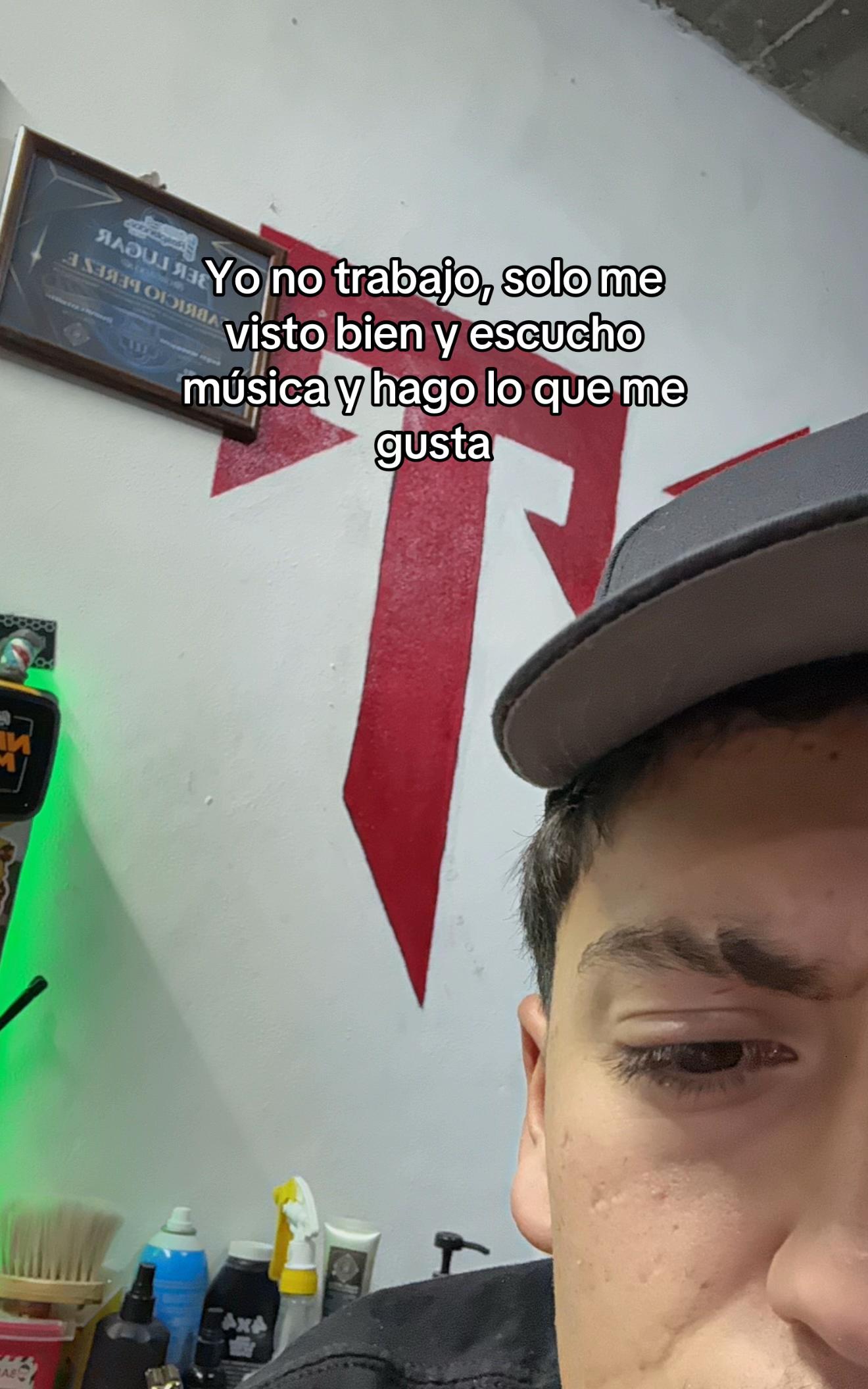 @Esquivel