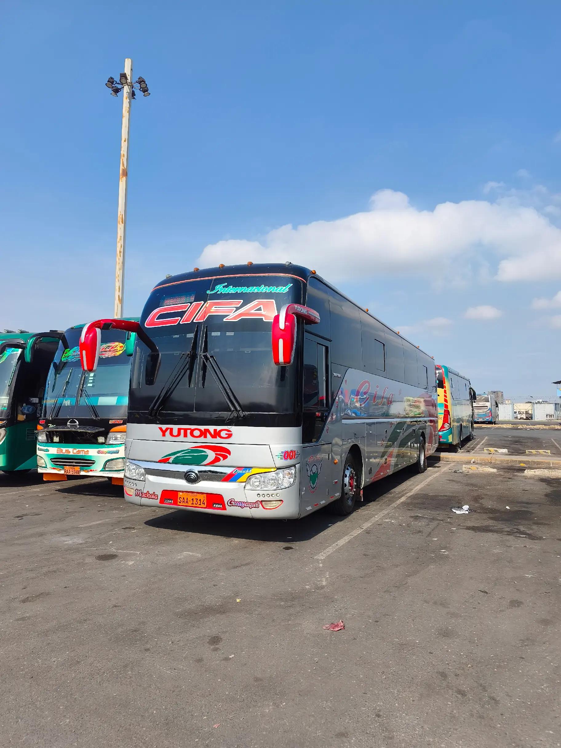 @BusTours