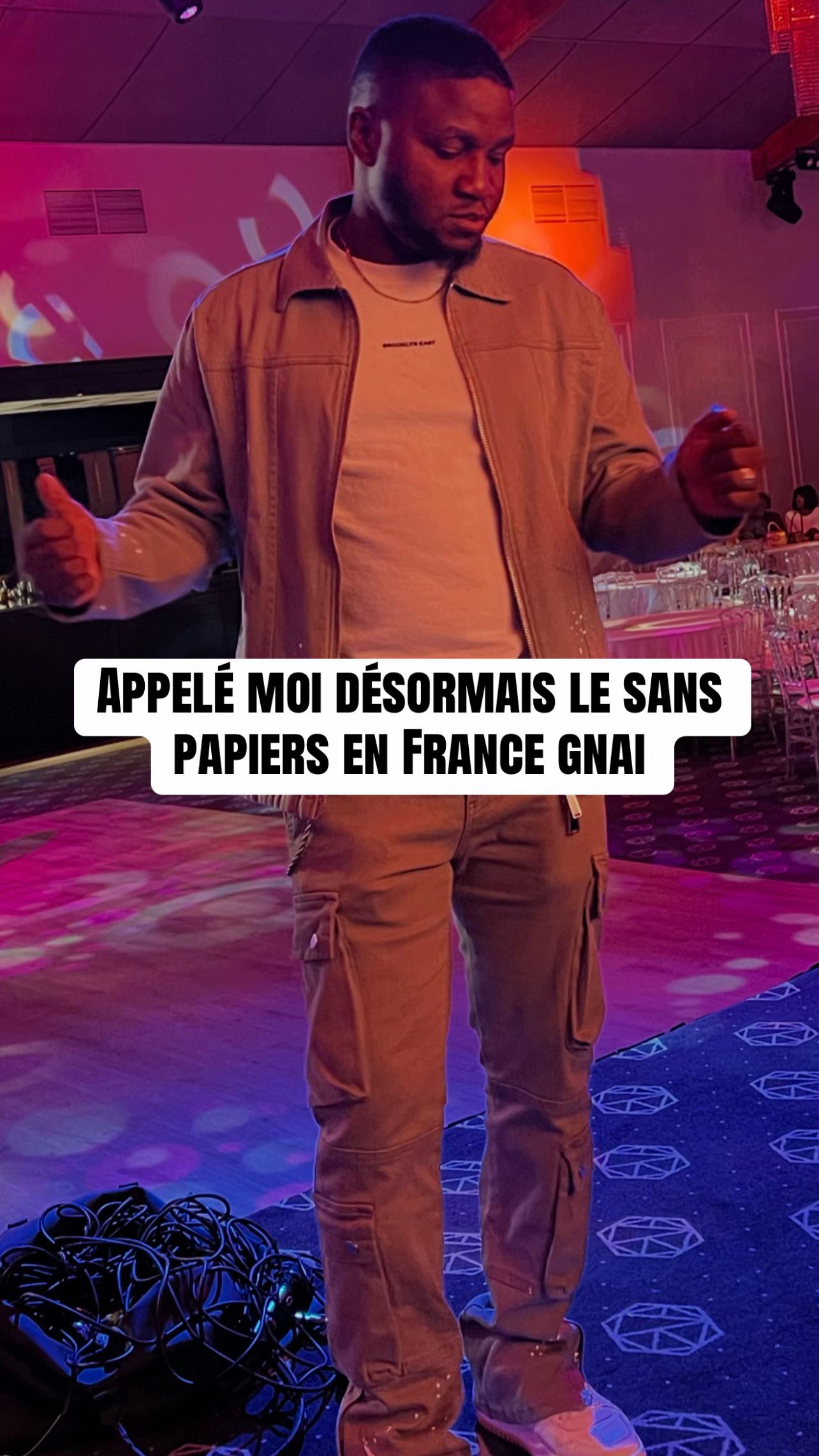 @🇫🇷ROBOT🚦D&rsquo;AFRIQUE 🏳️&zwj;🌈