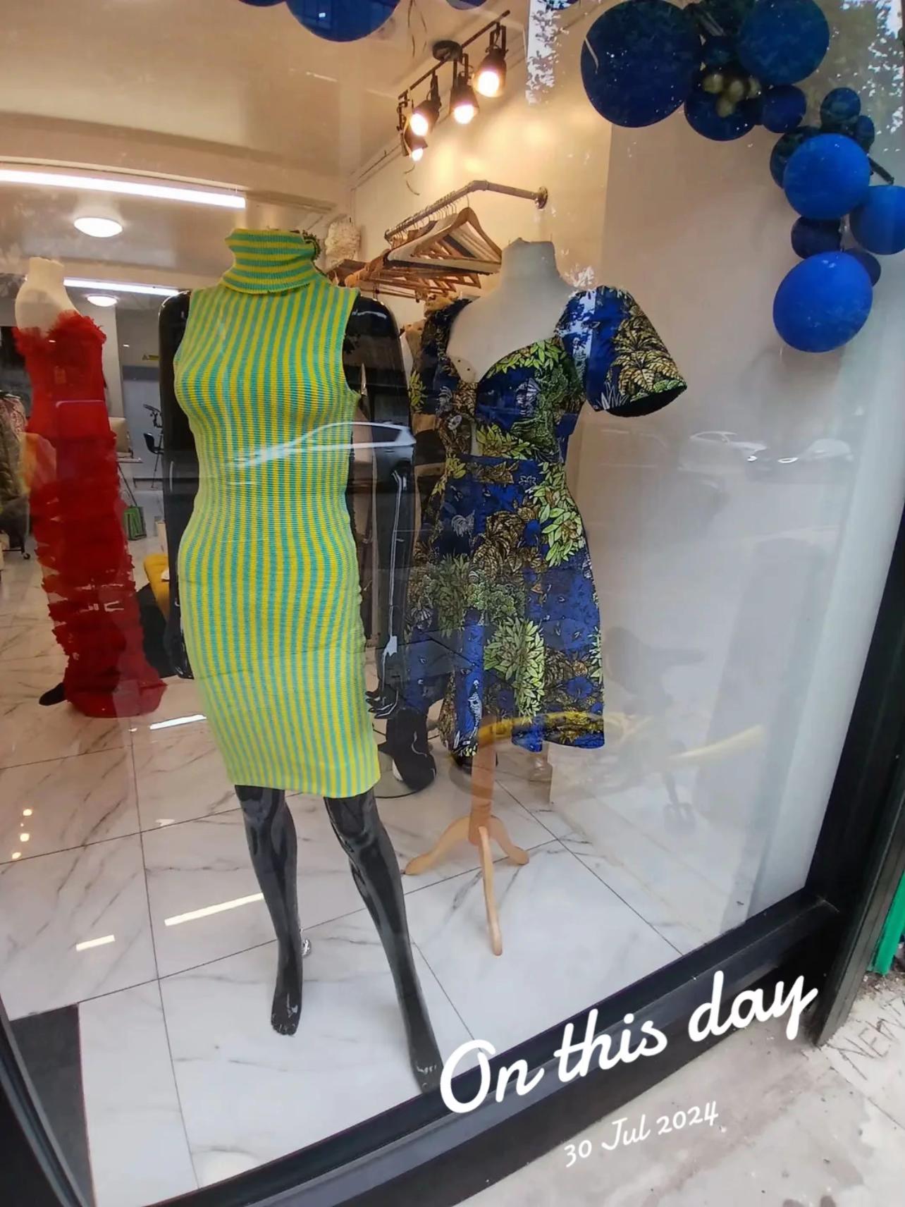 @CROWN OF MODE FASHION