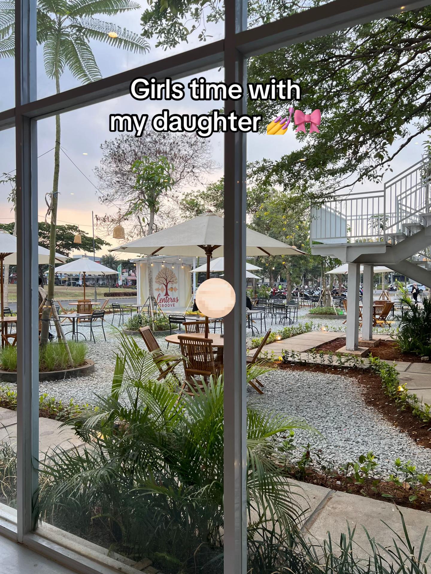 @Anis Yunia Akbar (AYA)