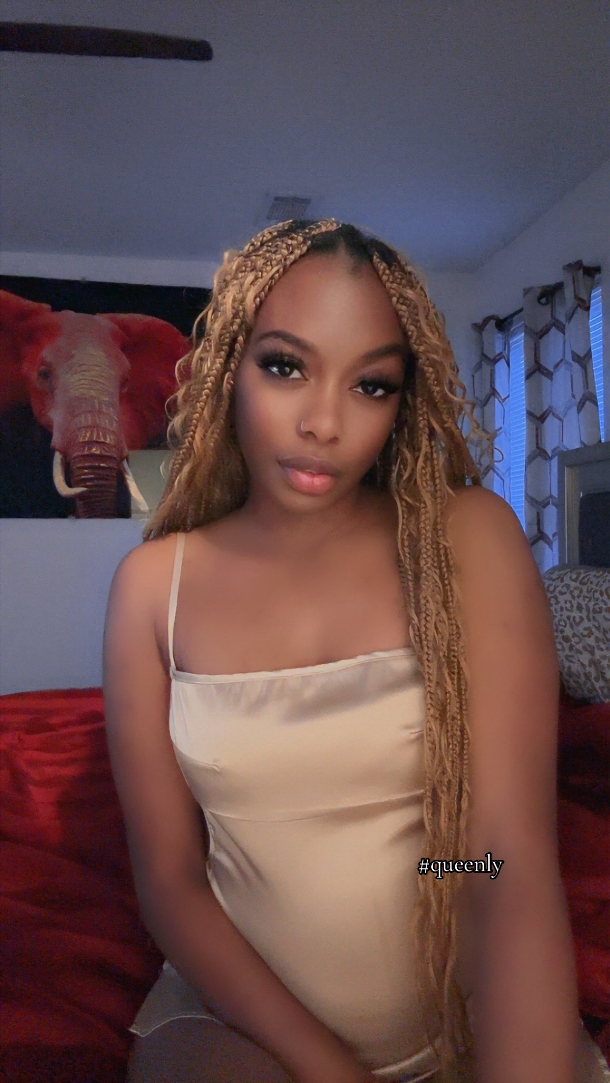 @Queenly Vibez| CC