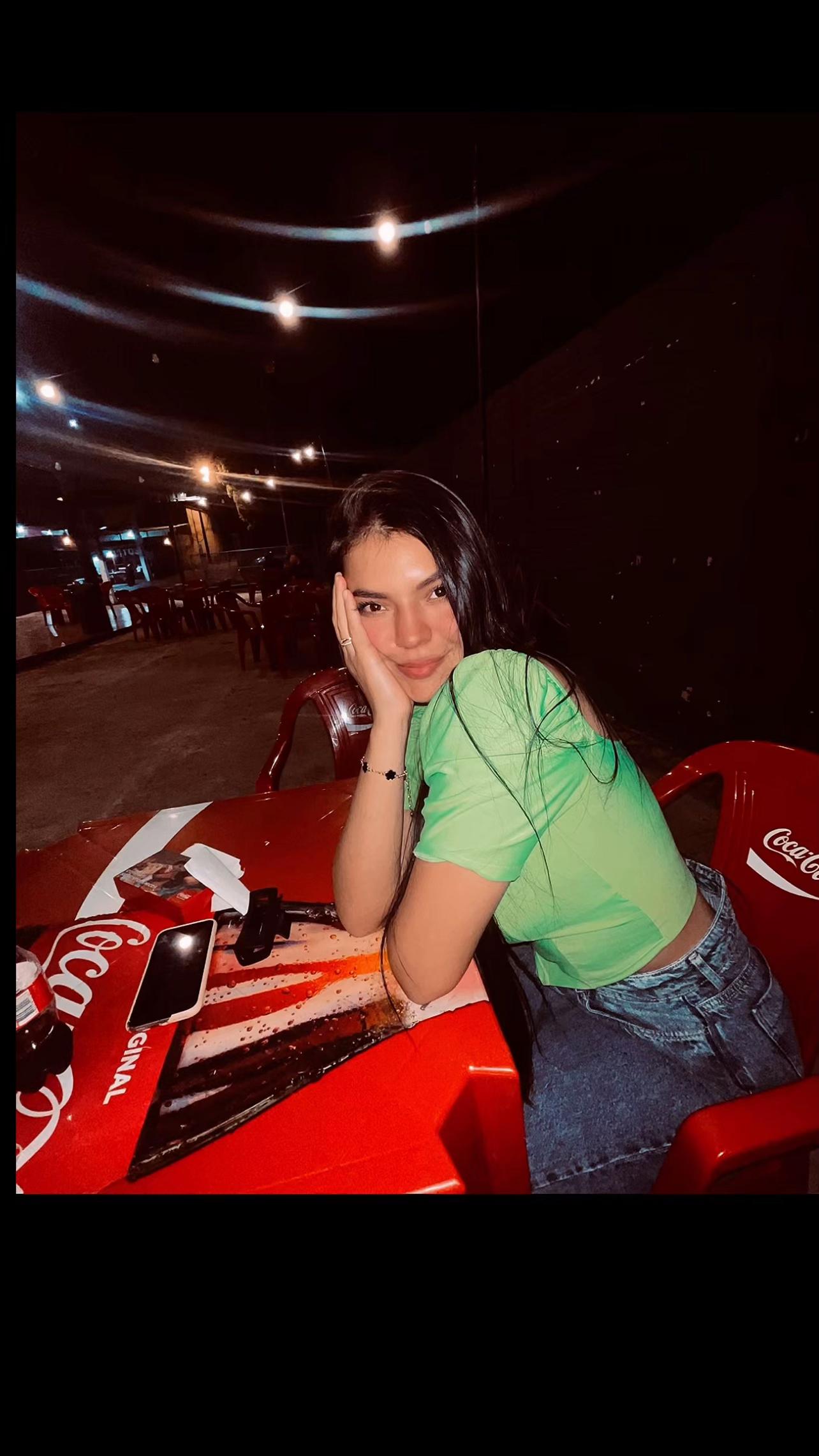 @Laura🌙