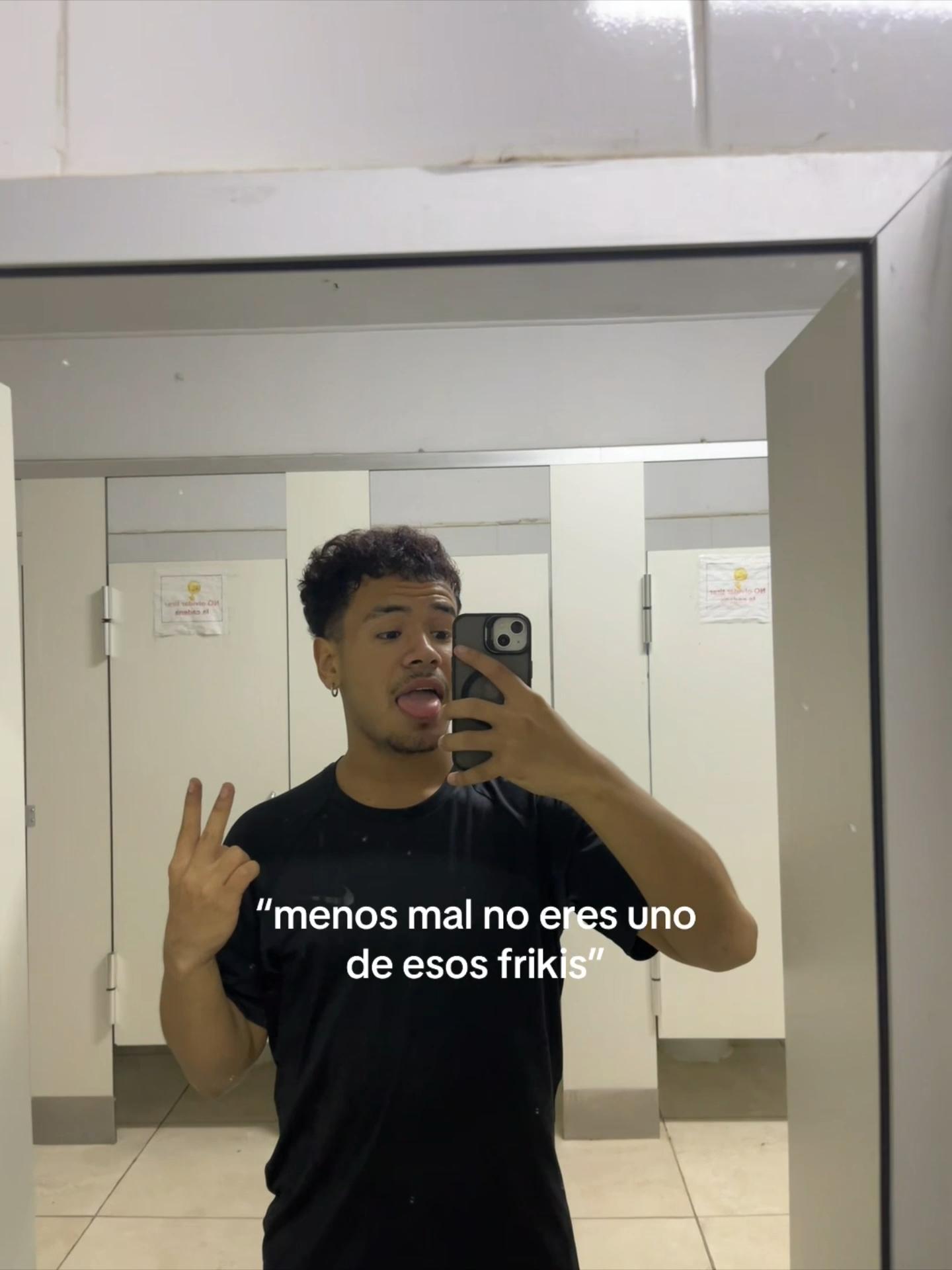 @🤍