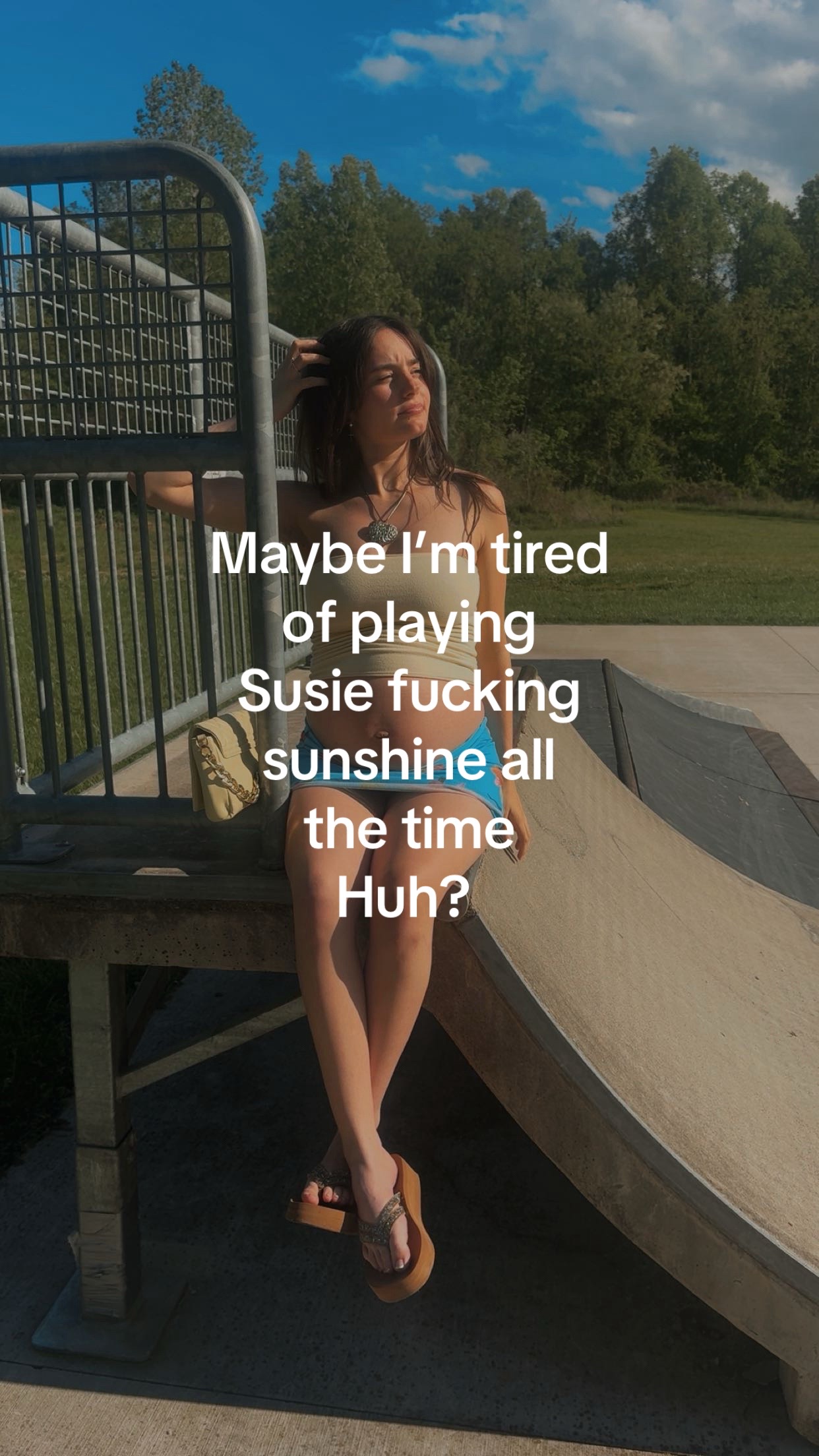 @layla.com999