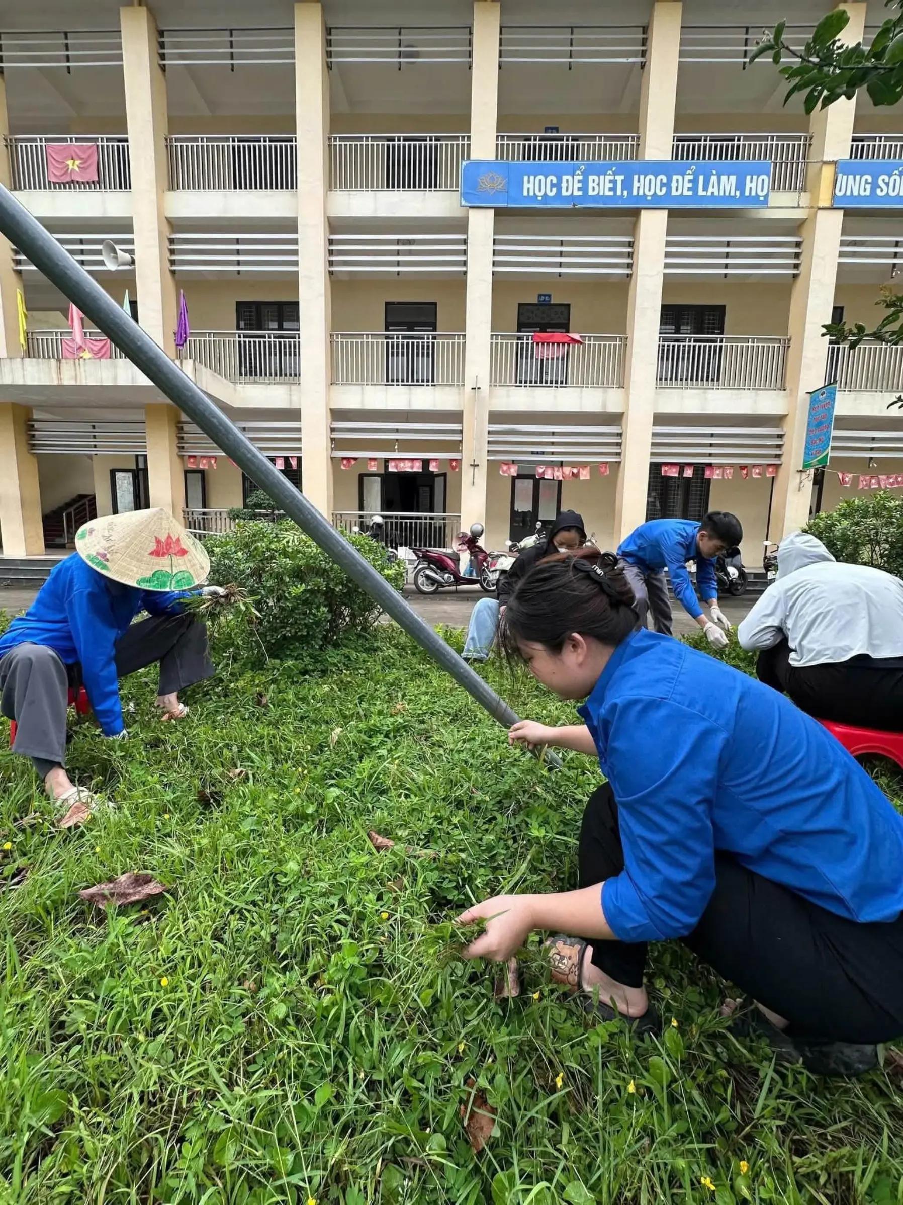 @Li&ecirc;n Đội Trường THCS Nguyễn Du
