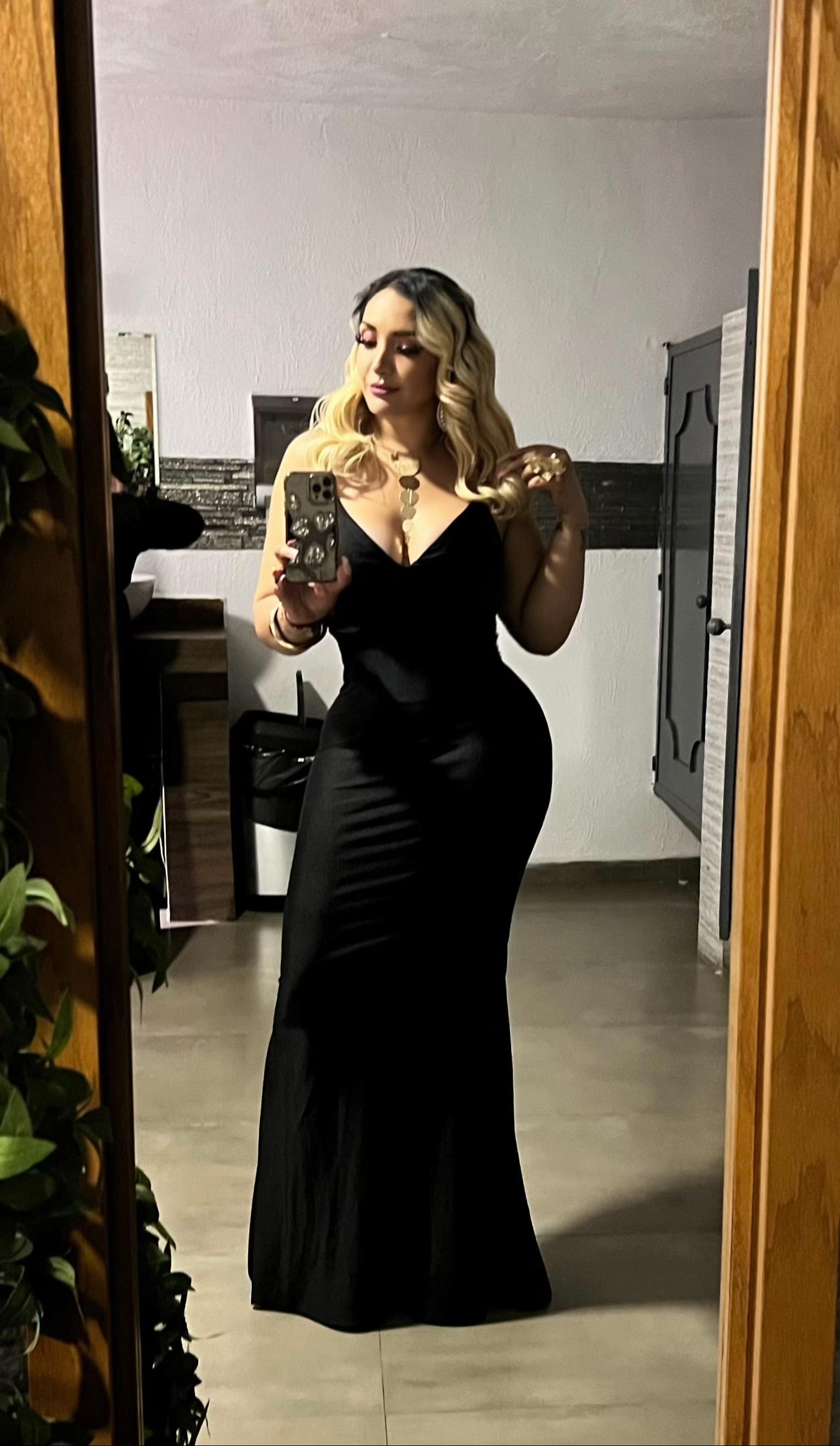 @Alejandra Villegas N