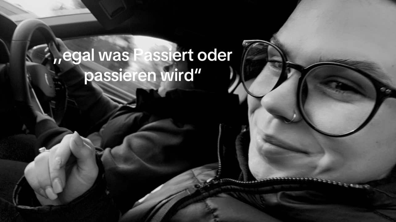 @KinderJoy_von_Joy