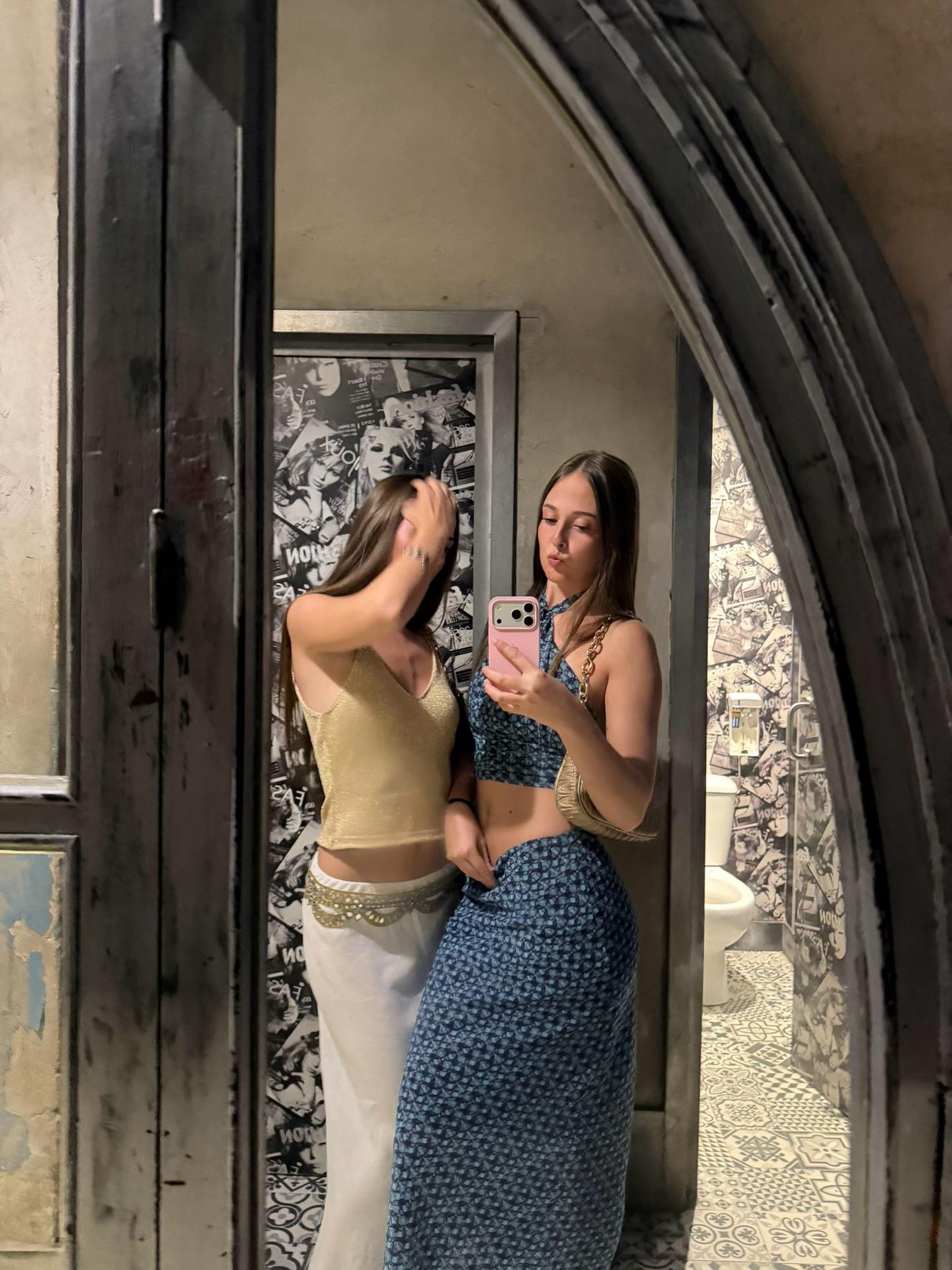 @angela