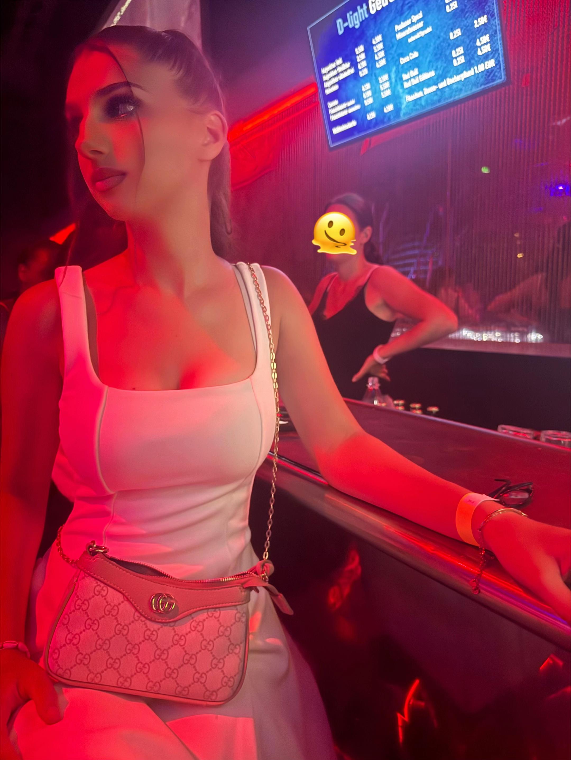 @𝒥ℯ𝒽ℴ𝓃𝒶𝒶🇦🇱