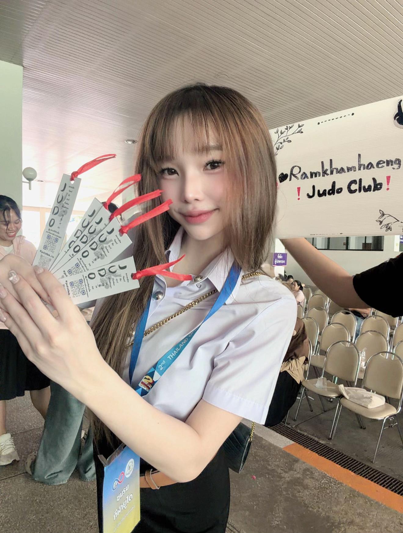 @Lemonnxw