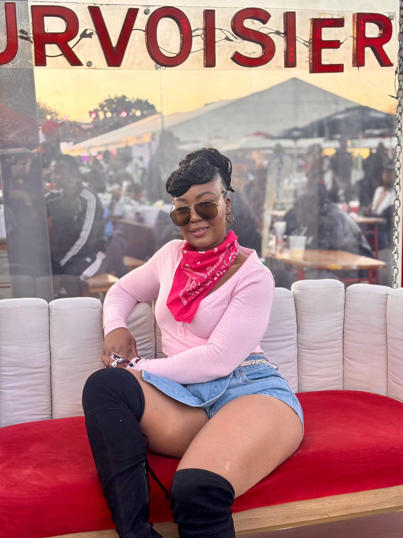 @Tiisetso