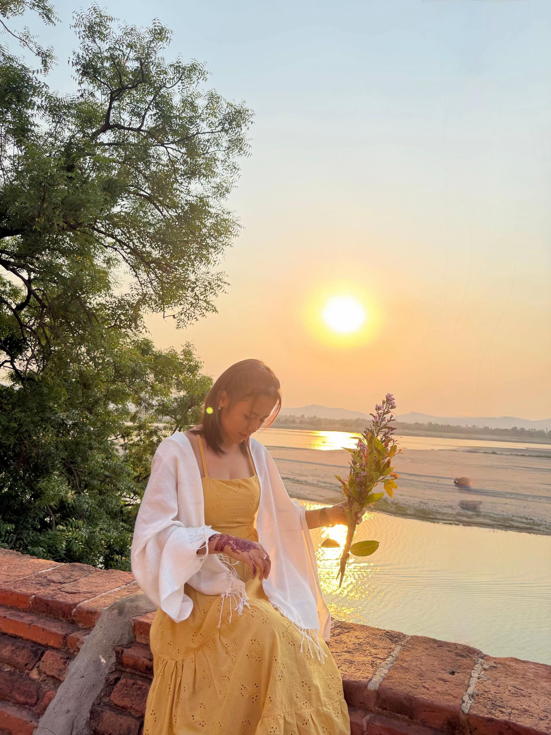 @Logan(လိုဂန်)