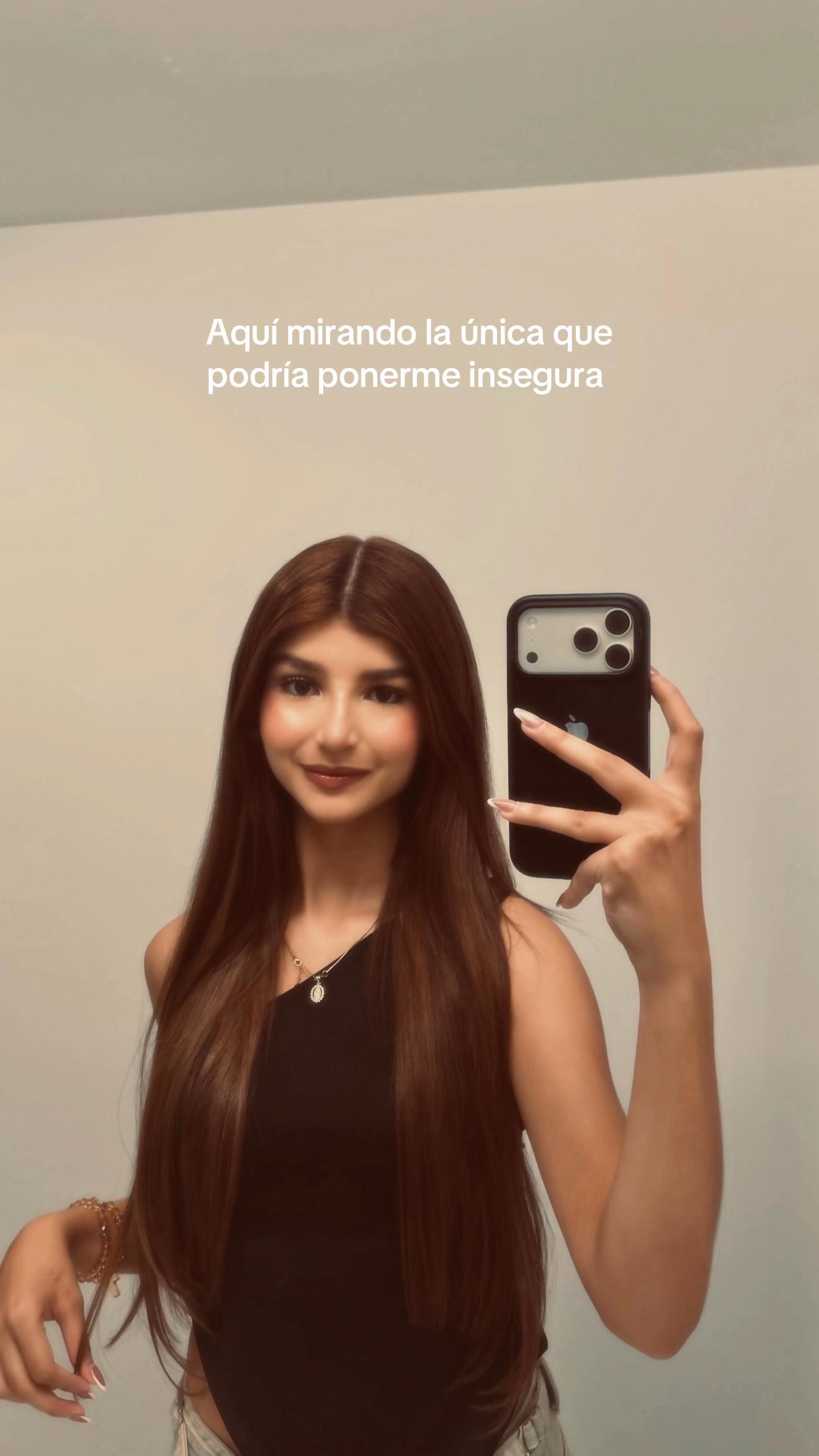 @Malu🤎