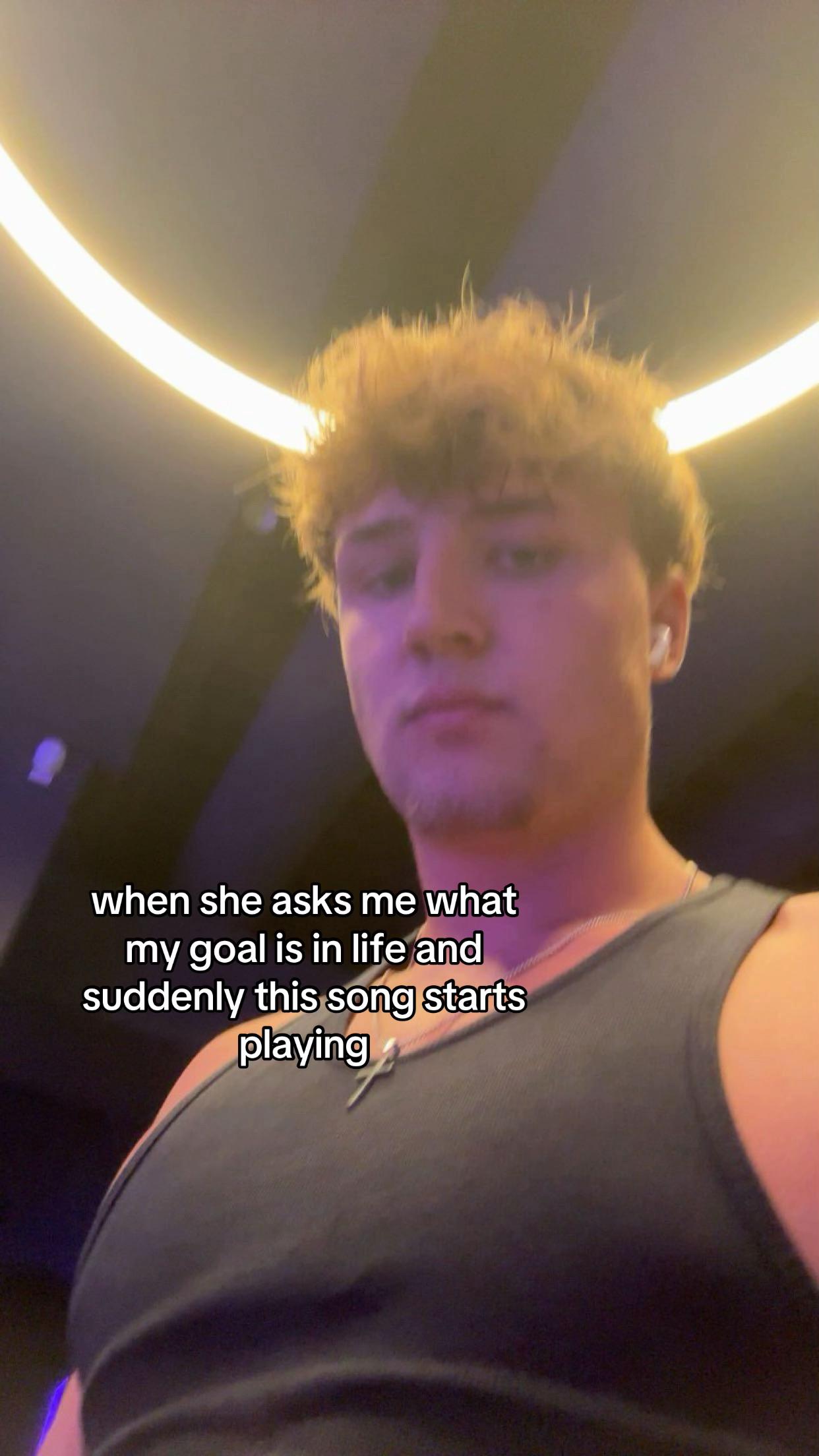 @𝘫𝘰𝘯𝘢𝘵𝘩𝘢𝘯🔱