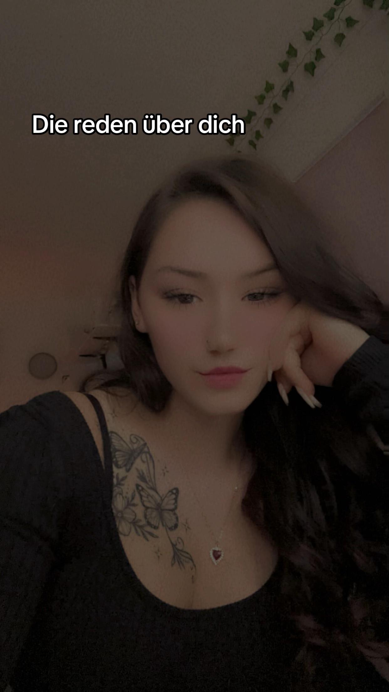 @๐ฏ๐๐๐ถ๐