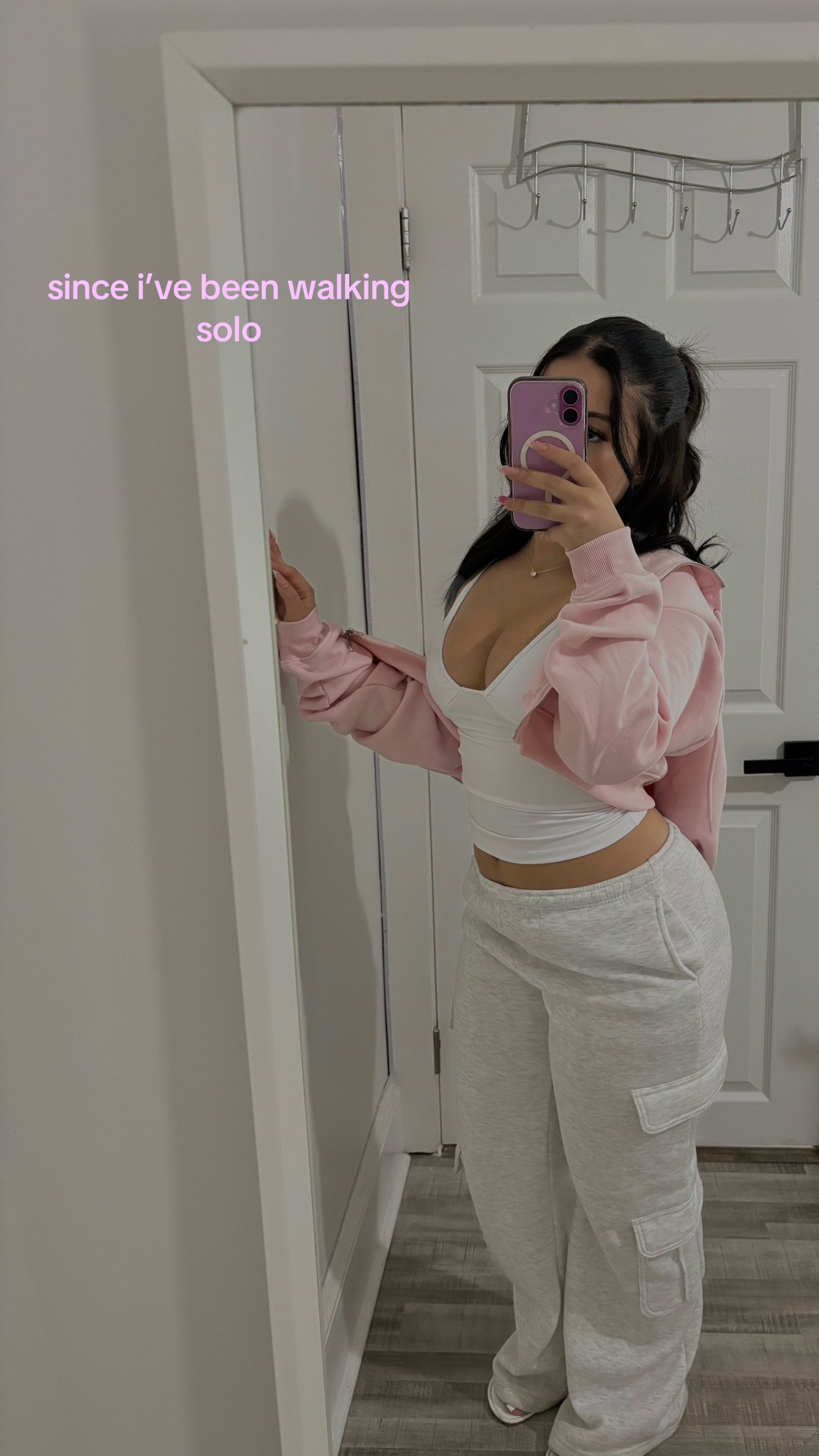 @isabella