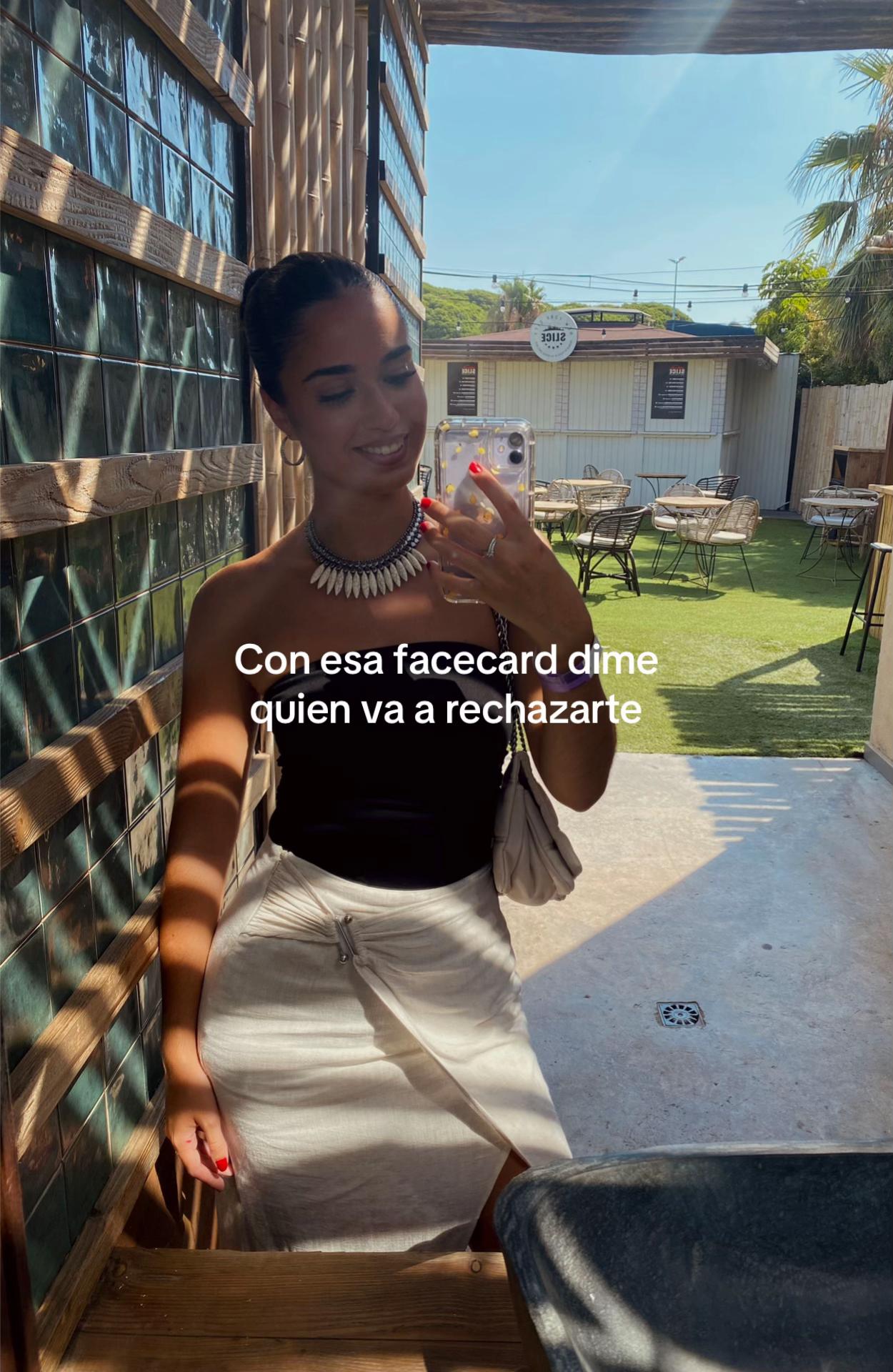 @elenaalvarezz_