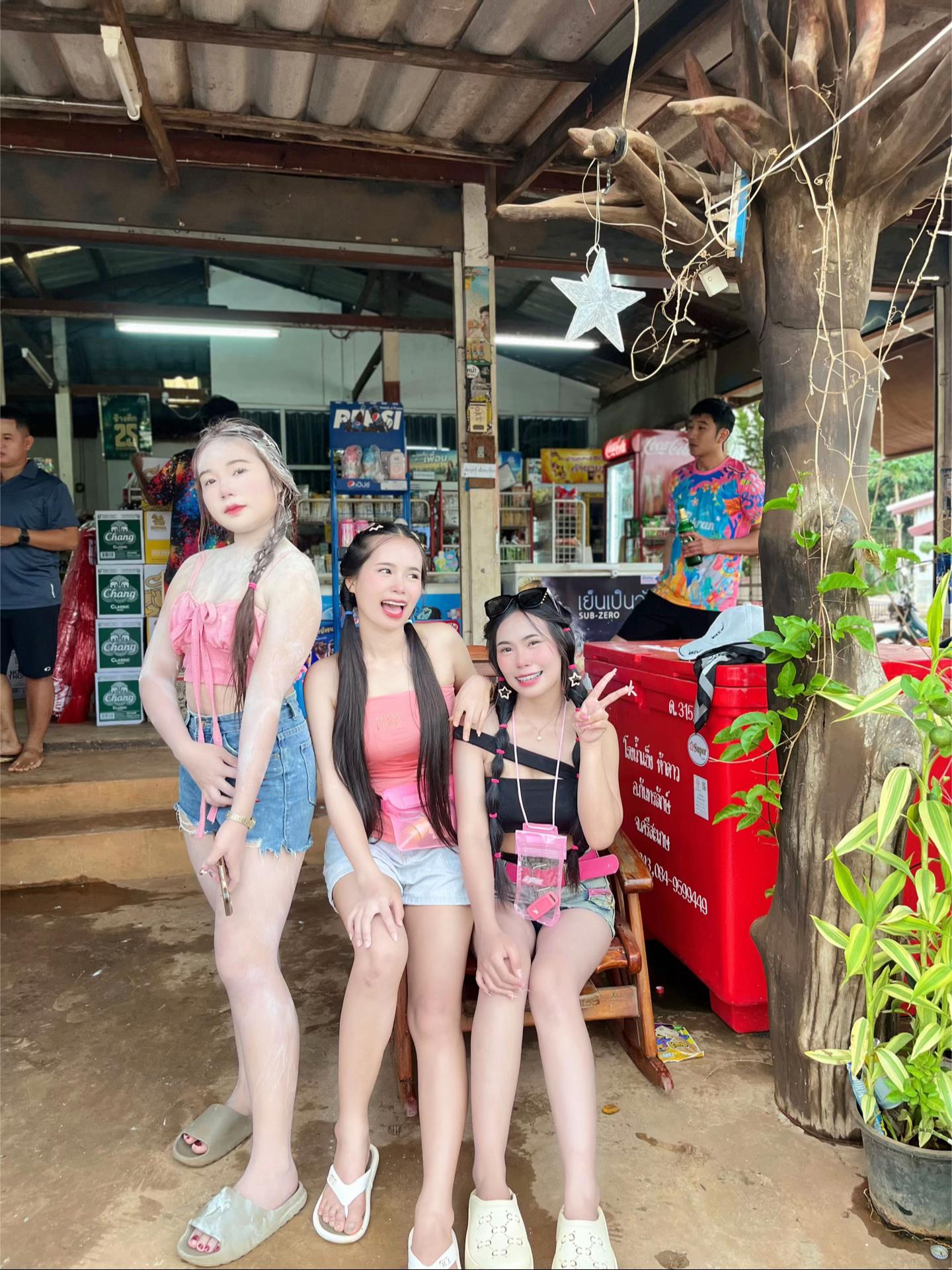 @แอมแปร์ชอบกินกาแฟ✨️🩷